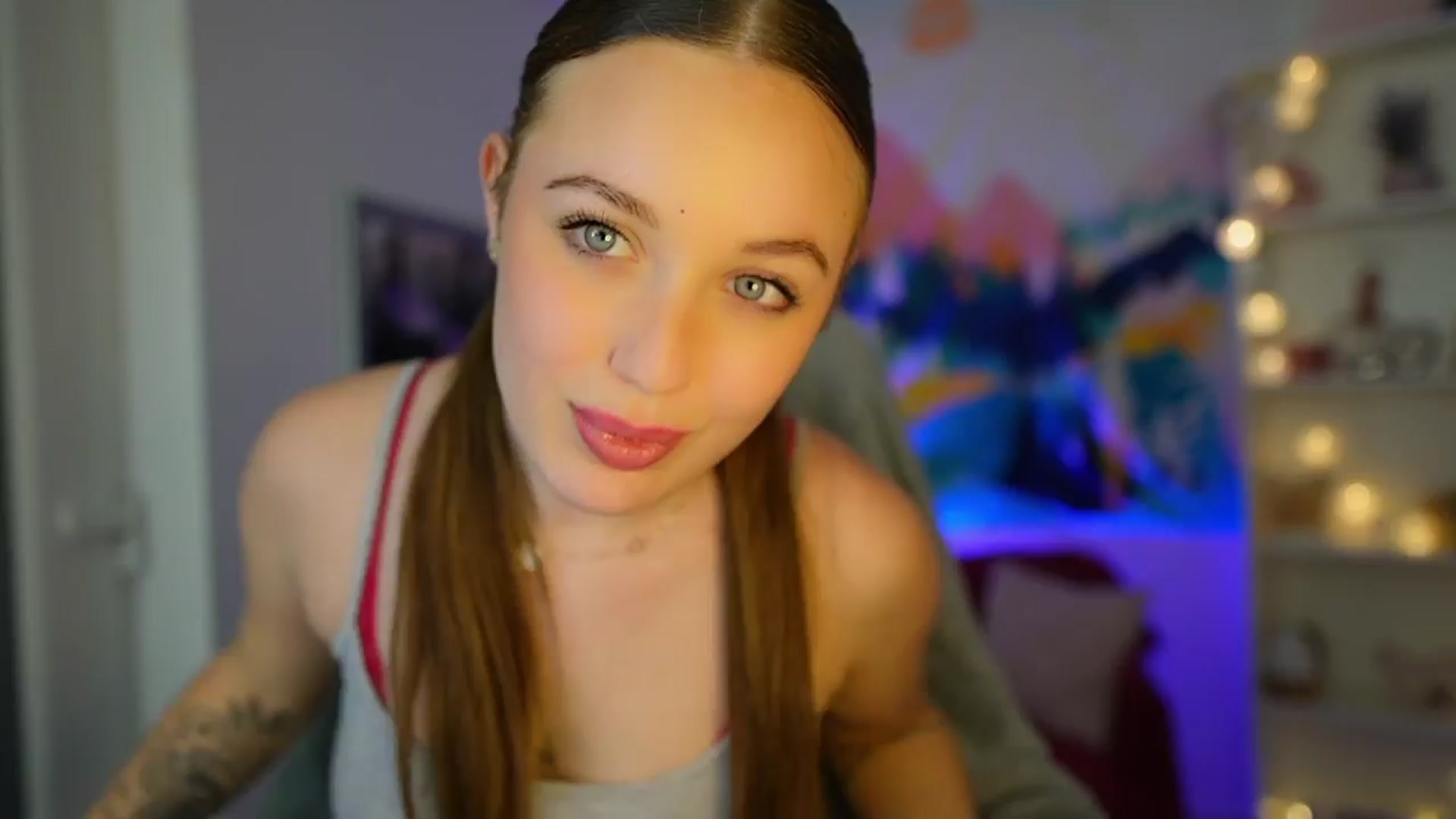 Gallery image thumbnail from Brianna_Nice's myfreecams stream on, 11/10/2024, 19:44 image 7 of 20