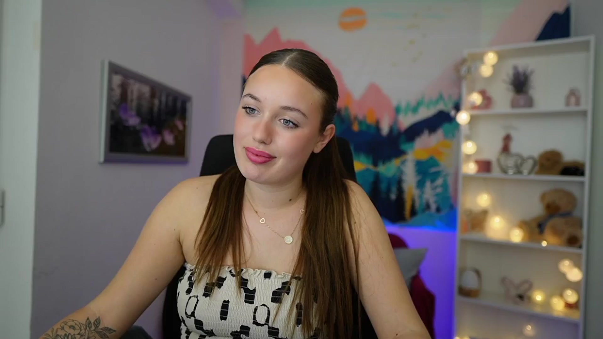 Gallery image thumbnail from Brianna_Nice's myfreecams stream on, 11/11/2024, 20:06 image 9 of 20