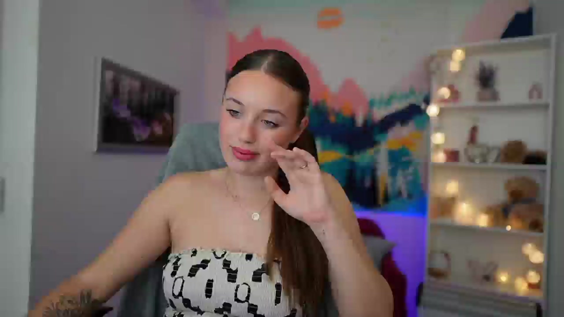 Gallery image thumbnail from Brianna_Nice's myfreecams stream on, 11/11/2024, 21:08 image 2 of 20