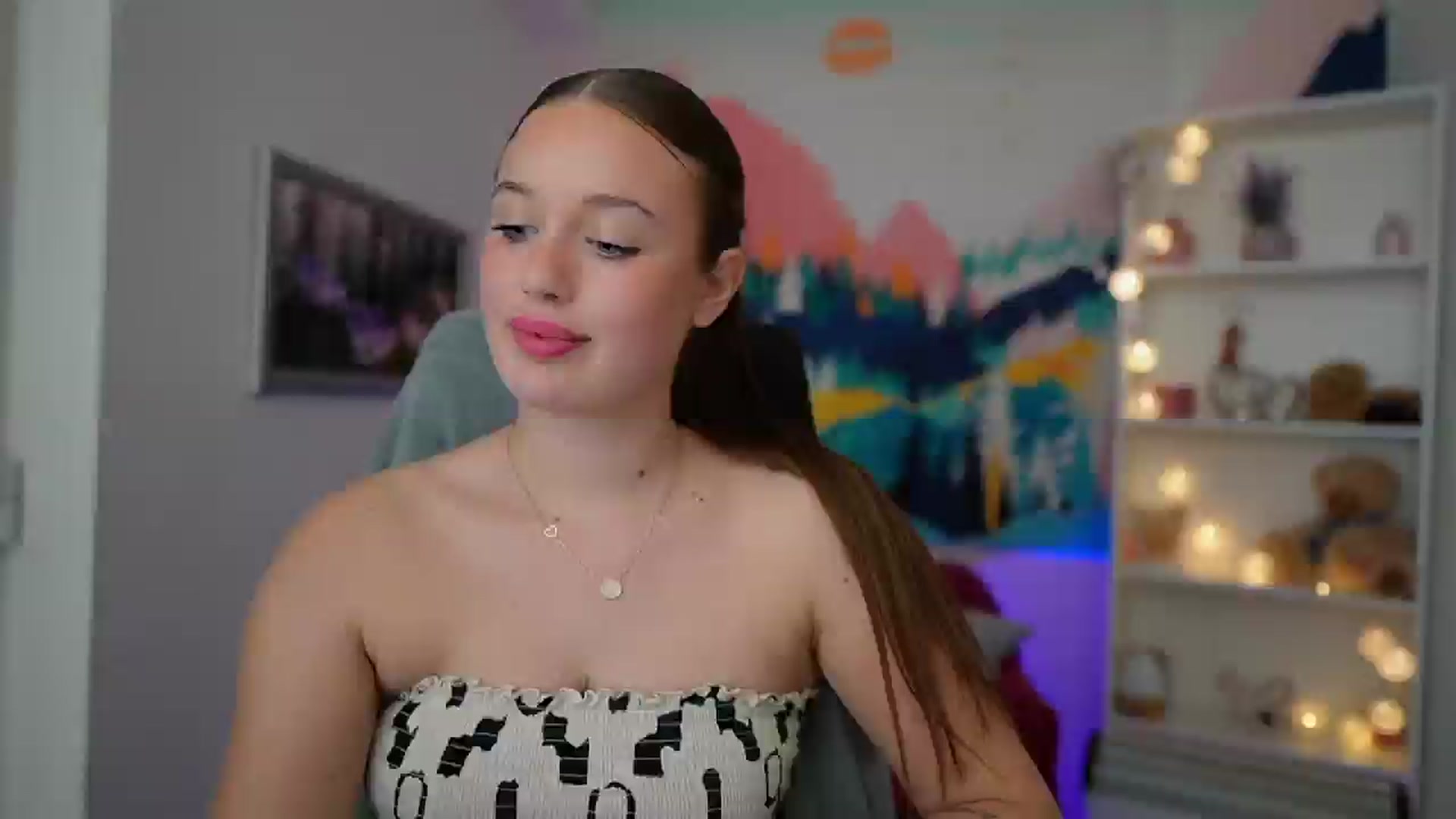 Gallery image thumbnail from Brianna_Nice's myfreecams stream on, 11/11/2024, 21:08 image 19 of 20