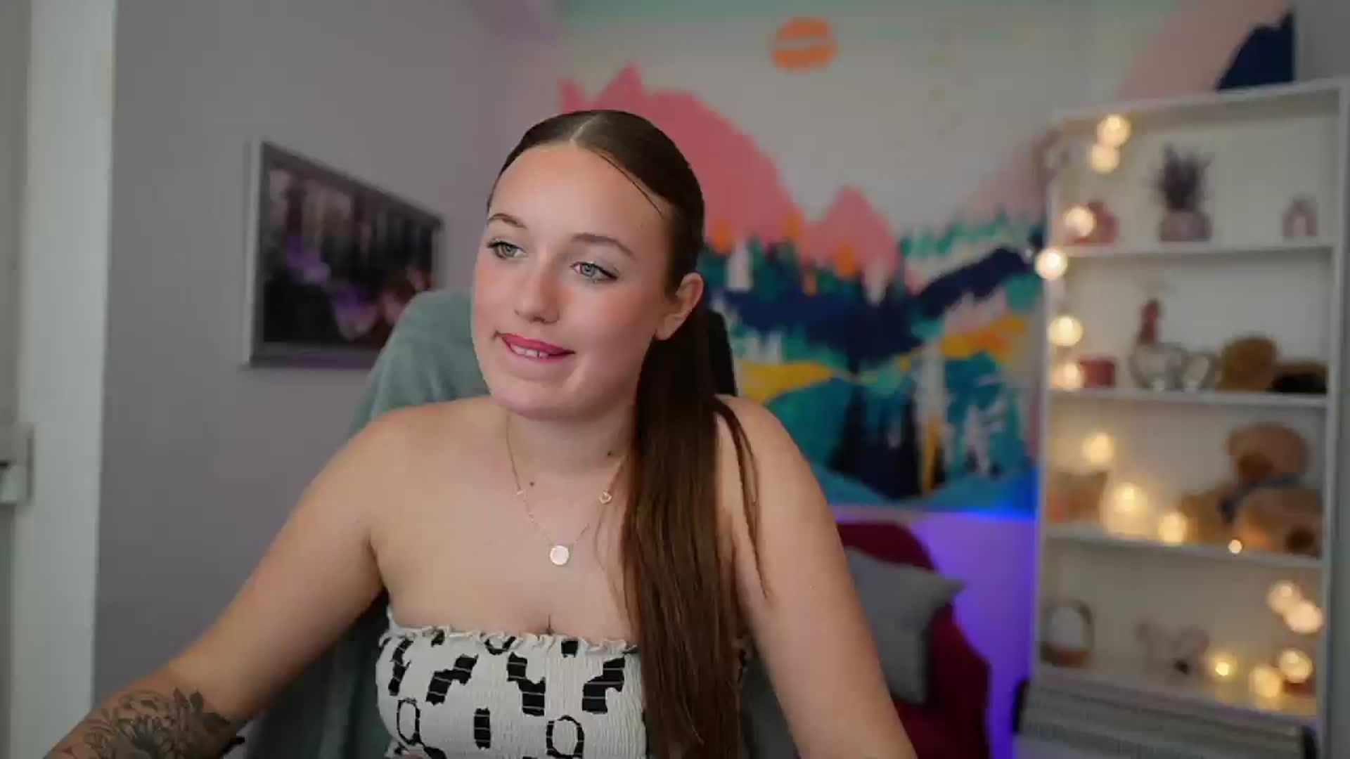 Gallery image thumbnail from Brianna_Nice's myfreecams stream on, 11/11/2024, 21:29 image 3 of 20