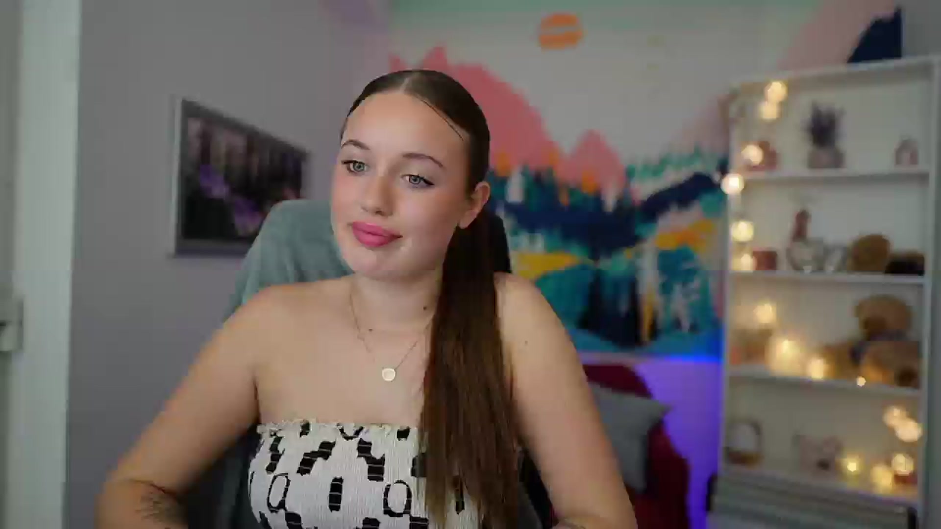 Gallery image thumbnail from Brianna_Nice's myfreecams stream on, 11/11/2024, 21:29 image 18 of 20