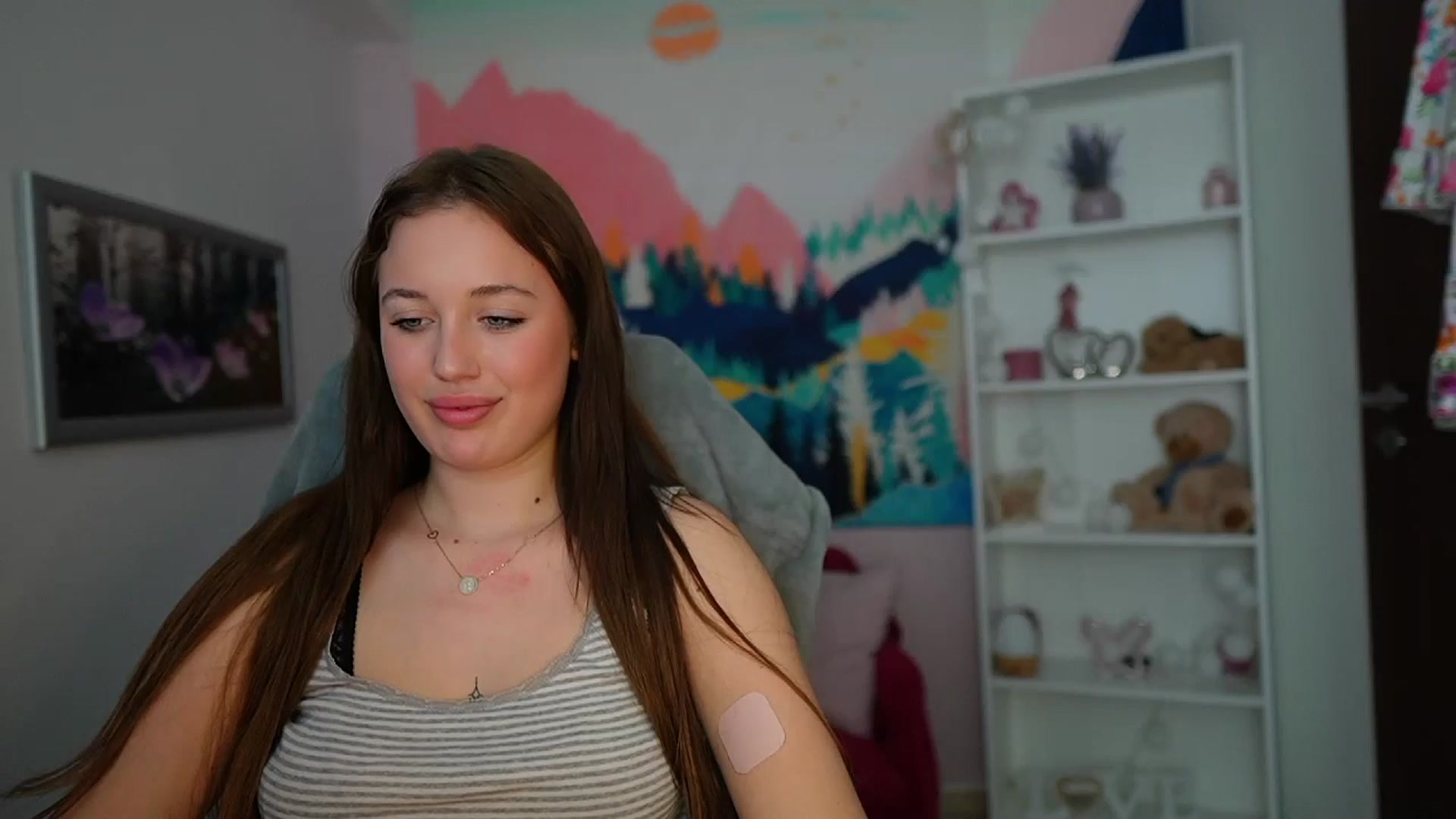 Gallery image thumbnail from Brianna_Nice's myfreecams stream on, 11/20/2024, 20:56 image 8 of 20