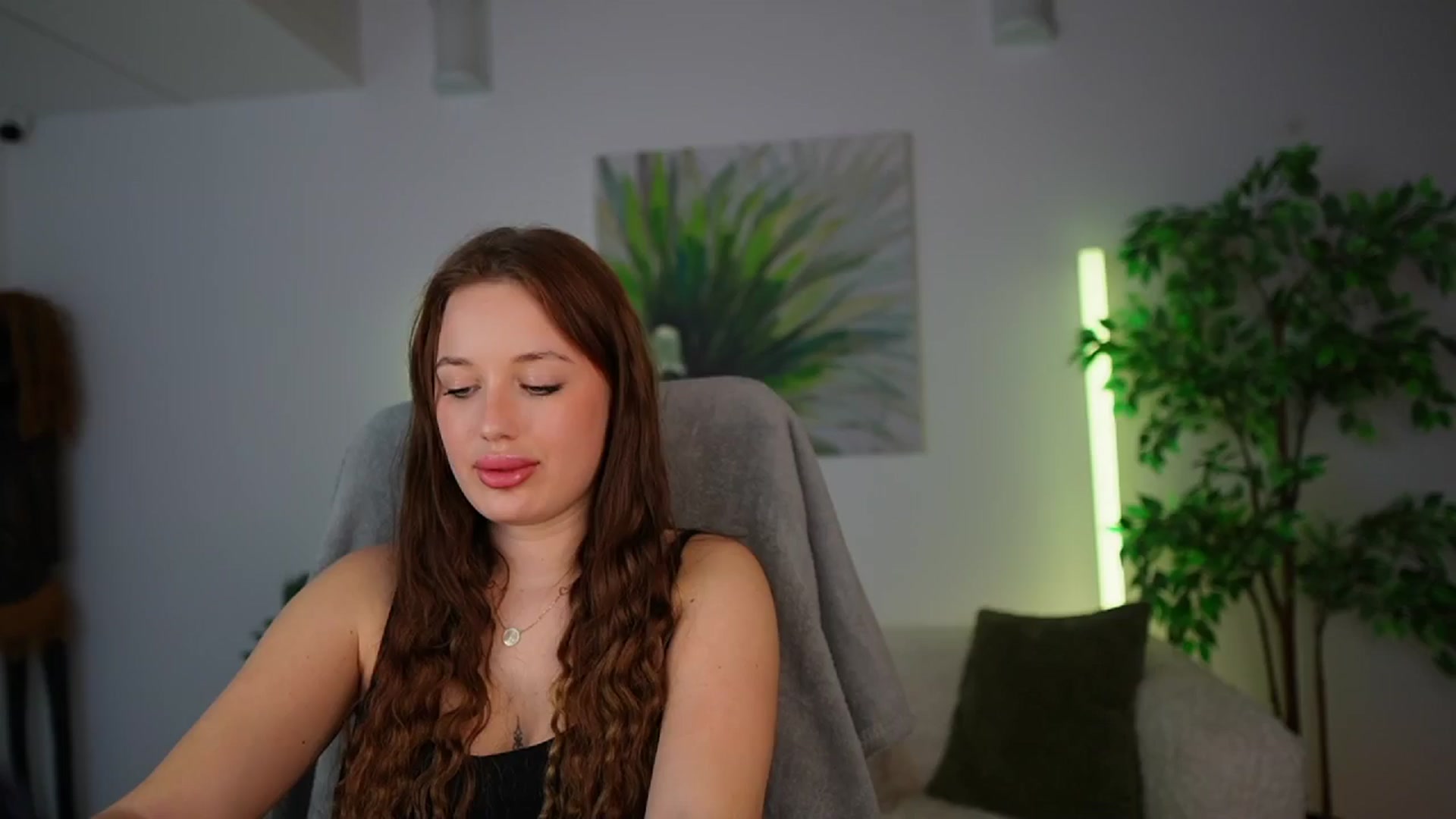 Gallery image thumbnail from Brianna_Nice's myfreecams stream on, 12/03/2024, 23:13 image 10 of 20