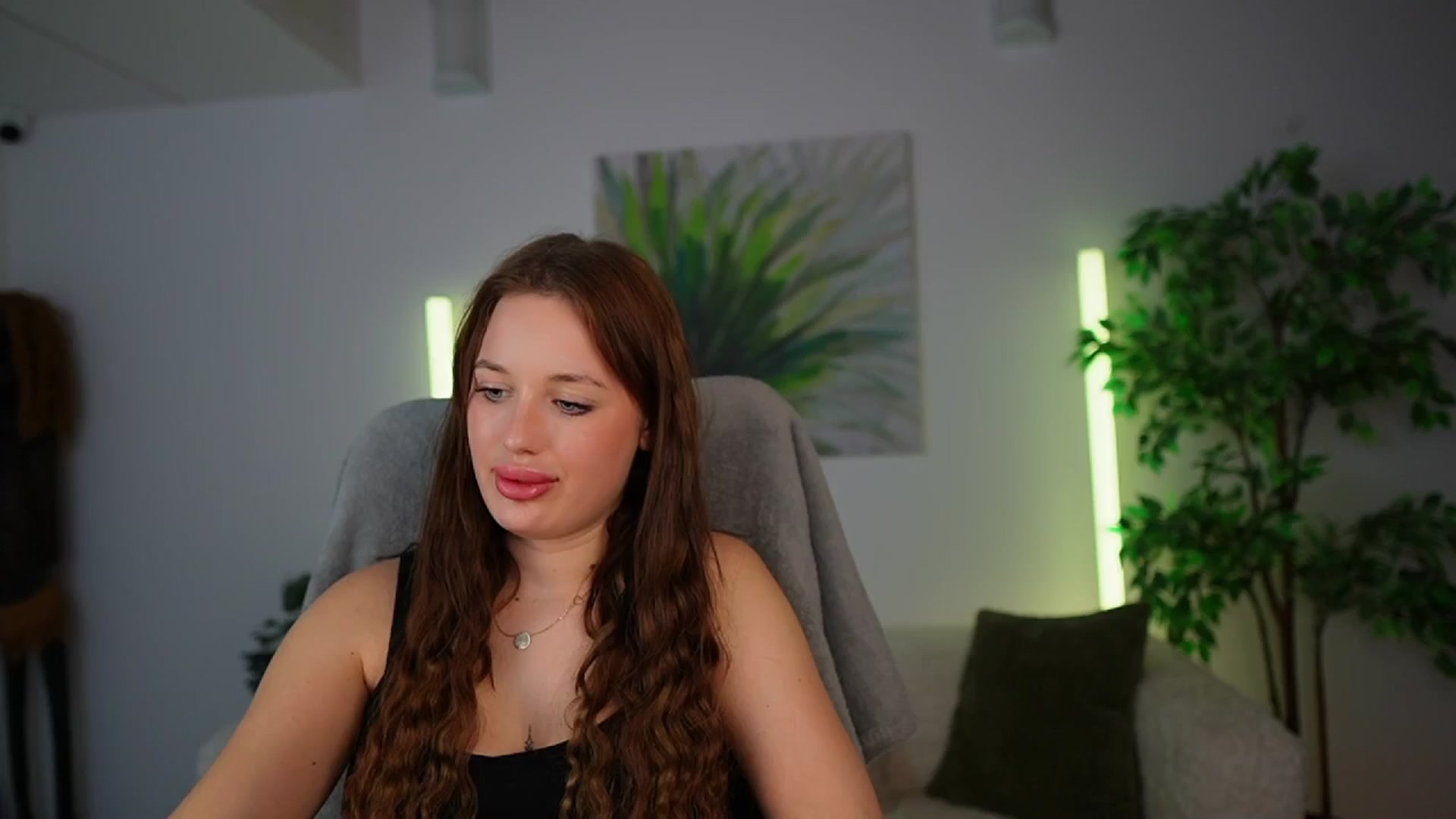 Gallery image thumbnail from Brianna_Nice's myfreecams stream on, 12/03/2024, 23:13 image 12 of 20