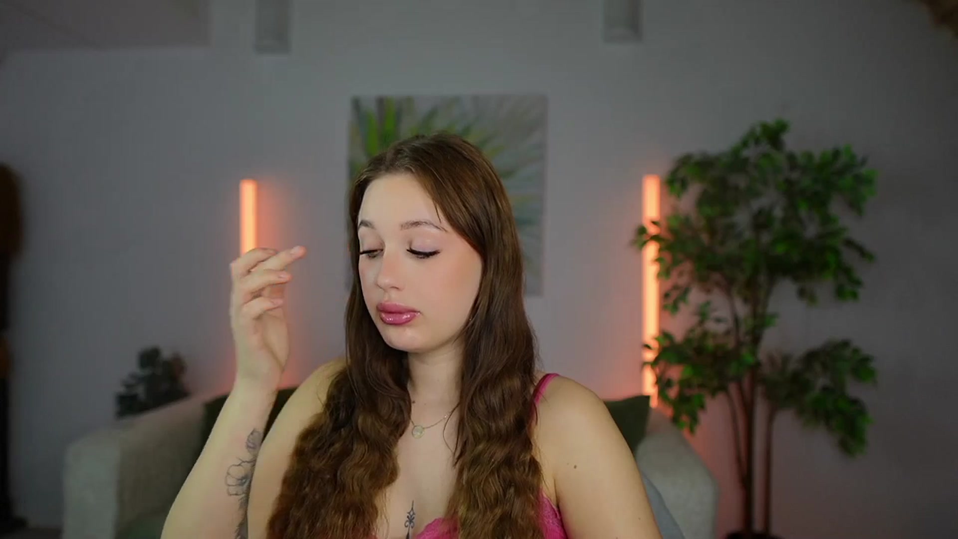 Gallery image thumbnail from Brianna_Nice's myfreecams stream on, 12/04/2024, 20:35 image 4 of 20