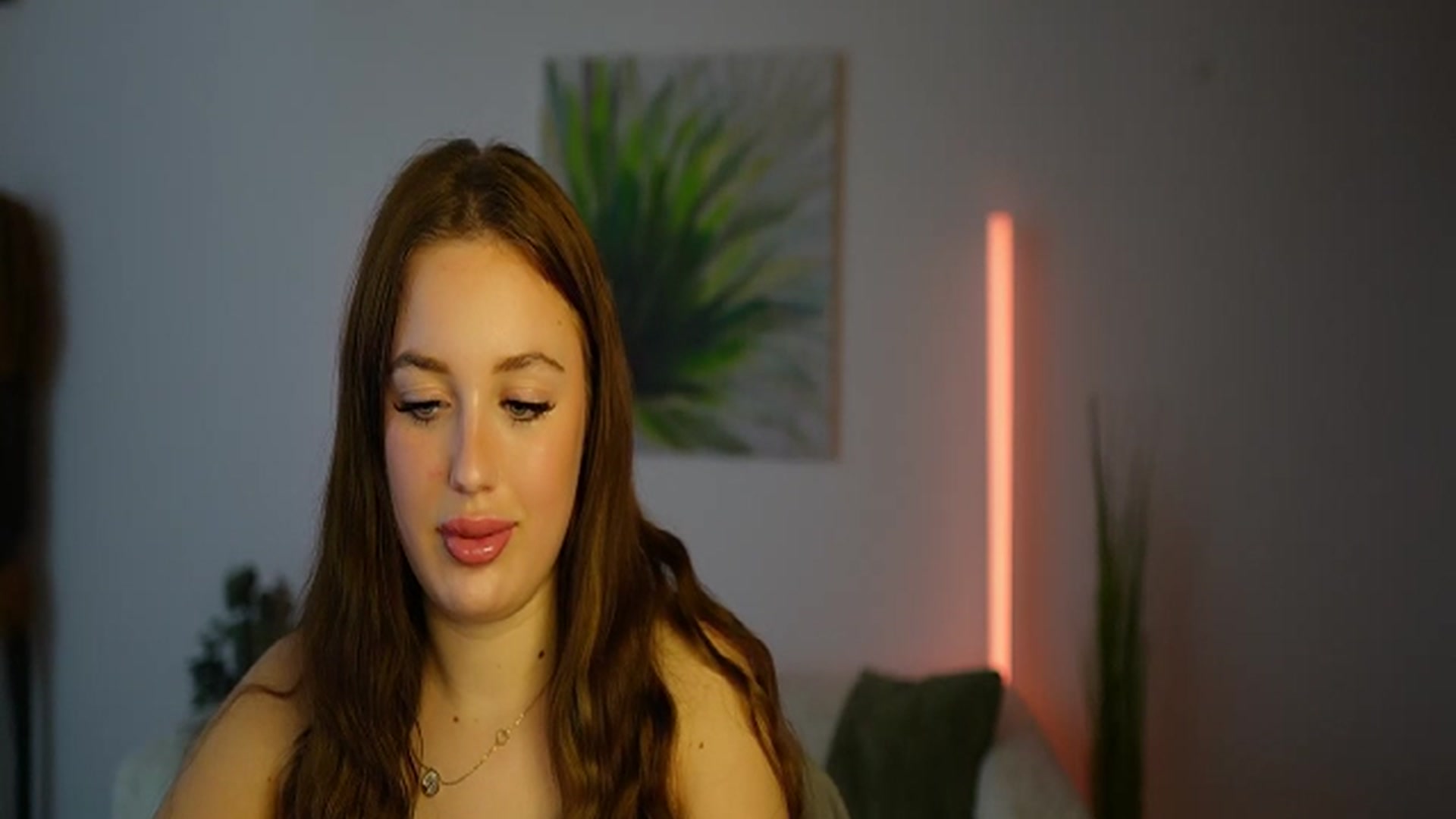 Gallery image thumbnail from Brianna_Nice's myfreecams stream on, 12/05/2024, 20:09 image 18 of 20