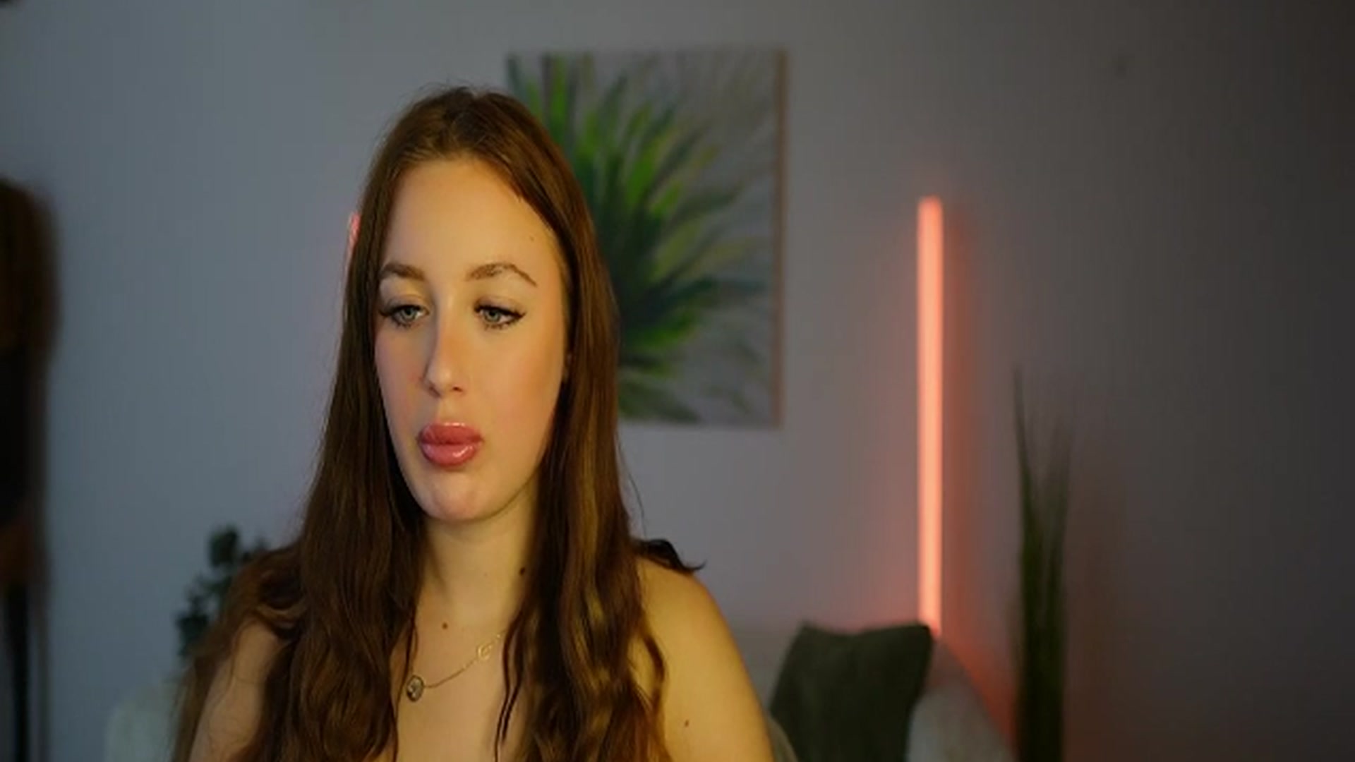 Gallery image thumbnail from Brianna_Nice's myfreecams stream on, 12/05/2024, 20:09 image 10 of 20