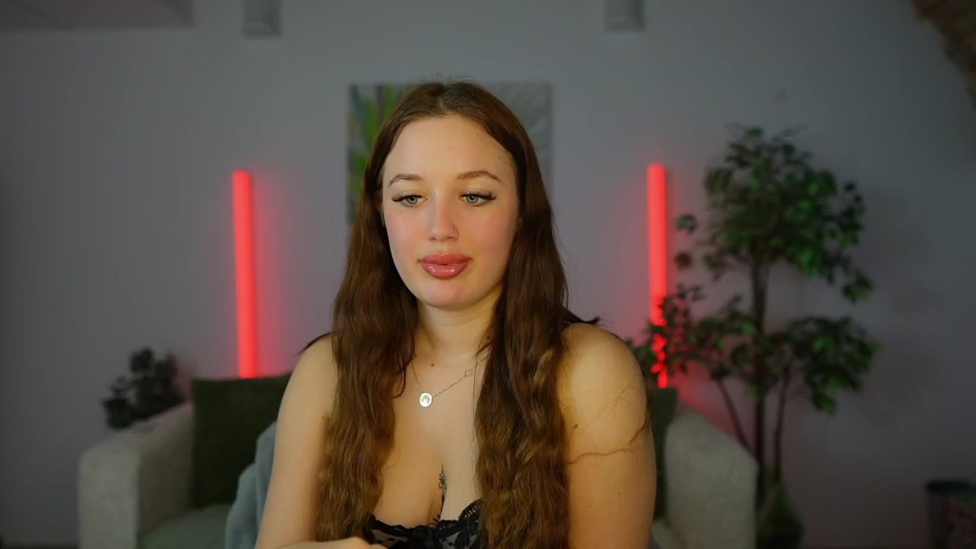 Gallery image thumbnail from Brianna_Nice's myfreecams stream on, 12/09/2024, 18:51 image 13 of 20