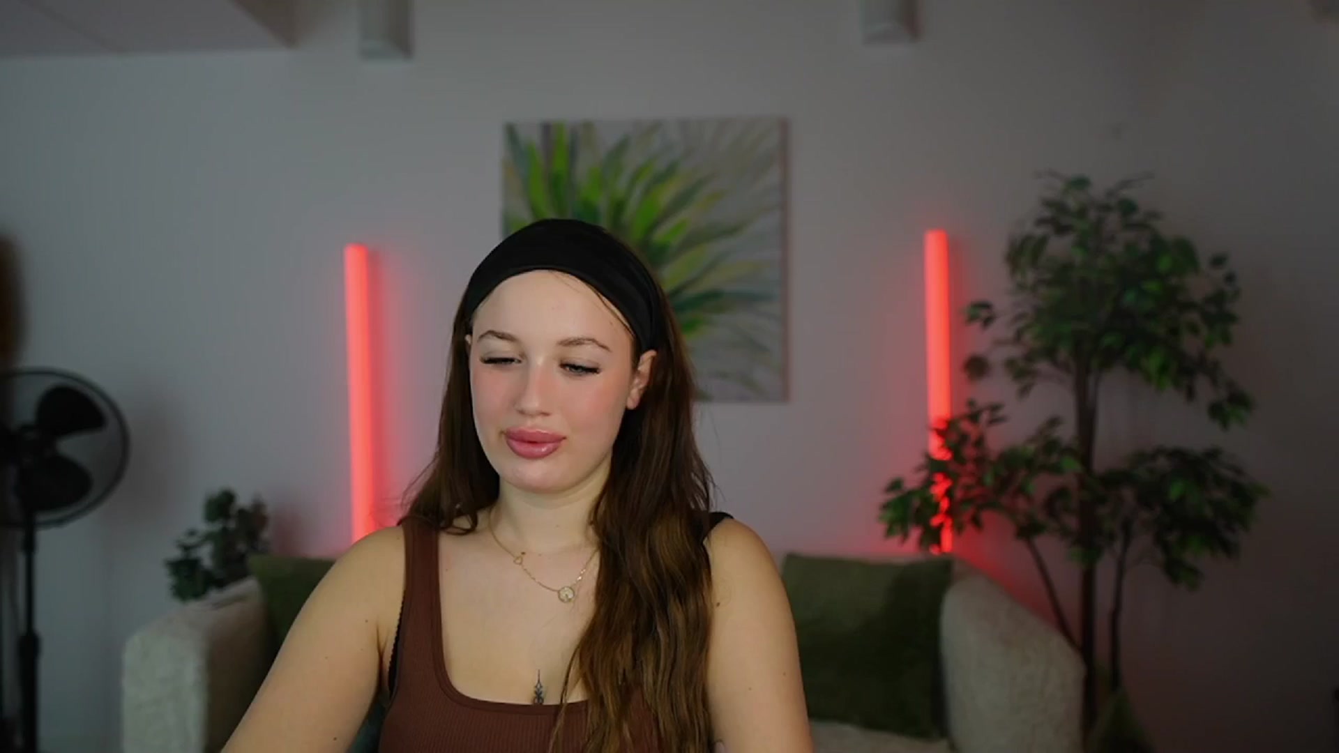 Gallery image thumbnail from Brianna_Nice's myfreecams stream on, 12/11/2024, 20:03 image 9 of 20