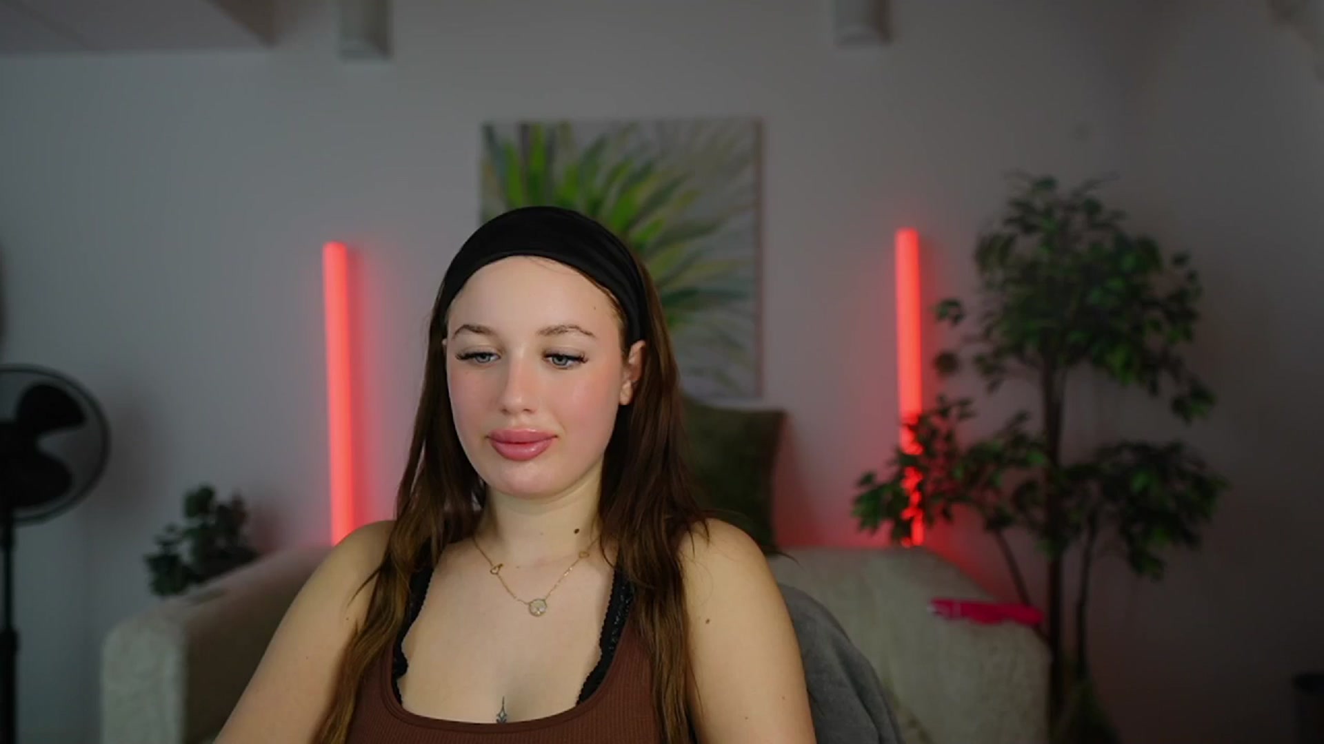 Gallery image thumbnail from Brianna_Nice's myfreecams stream on, 12/11/2024, 21:56 image 9 of 20