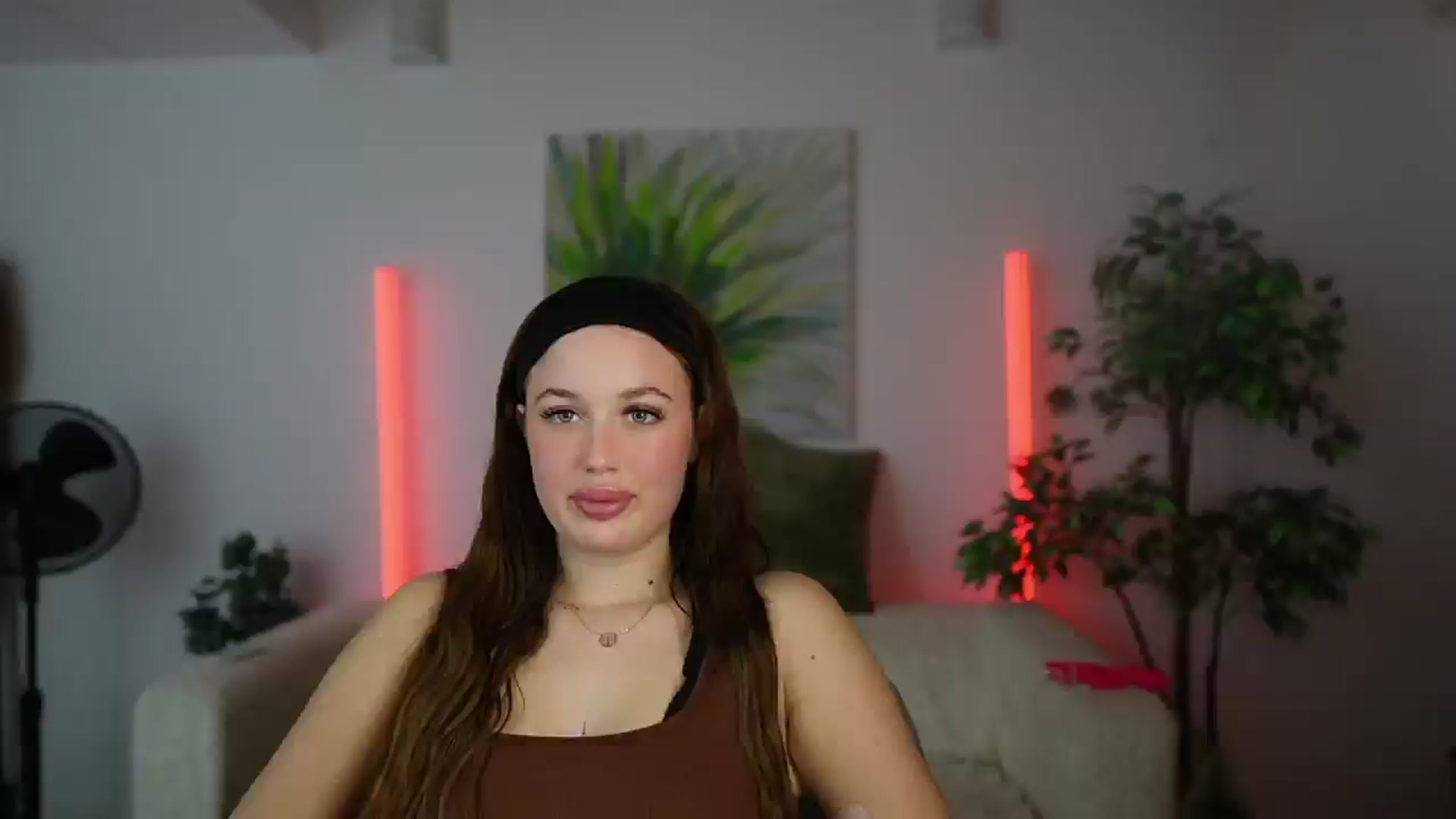 Gallery image thumbnail from Brianna_Nice's myfreecams stream on, 12/11/2024, 21:56 image 2 of 20