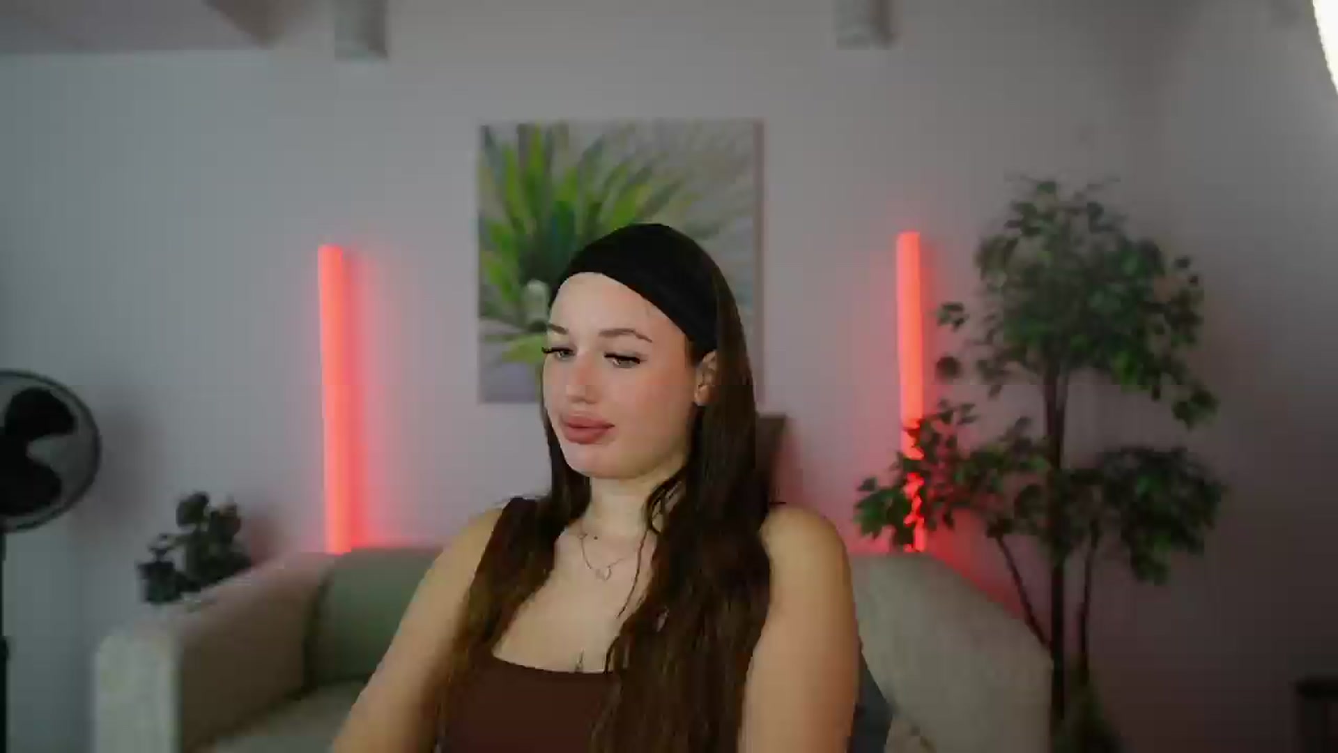 Gallery image thumbnail from Brianna_Nice's myfreecams stream on, 12/11/2024, 23:29 image 20 of 20