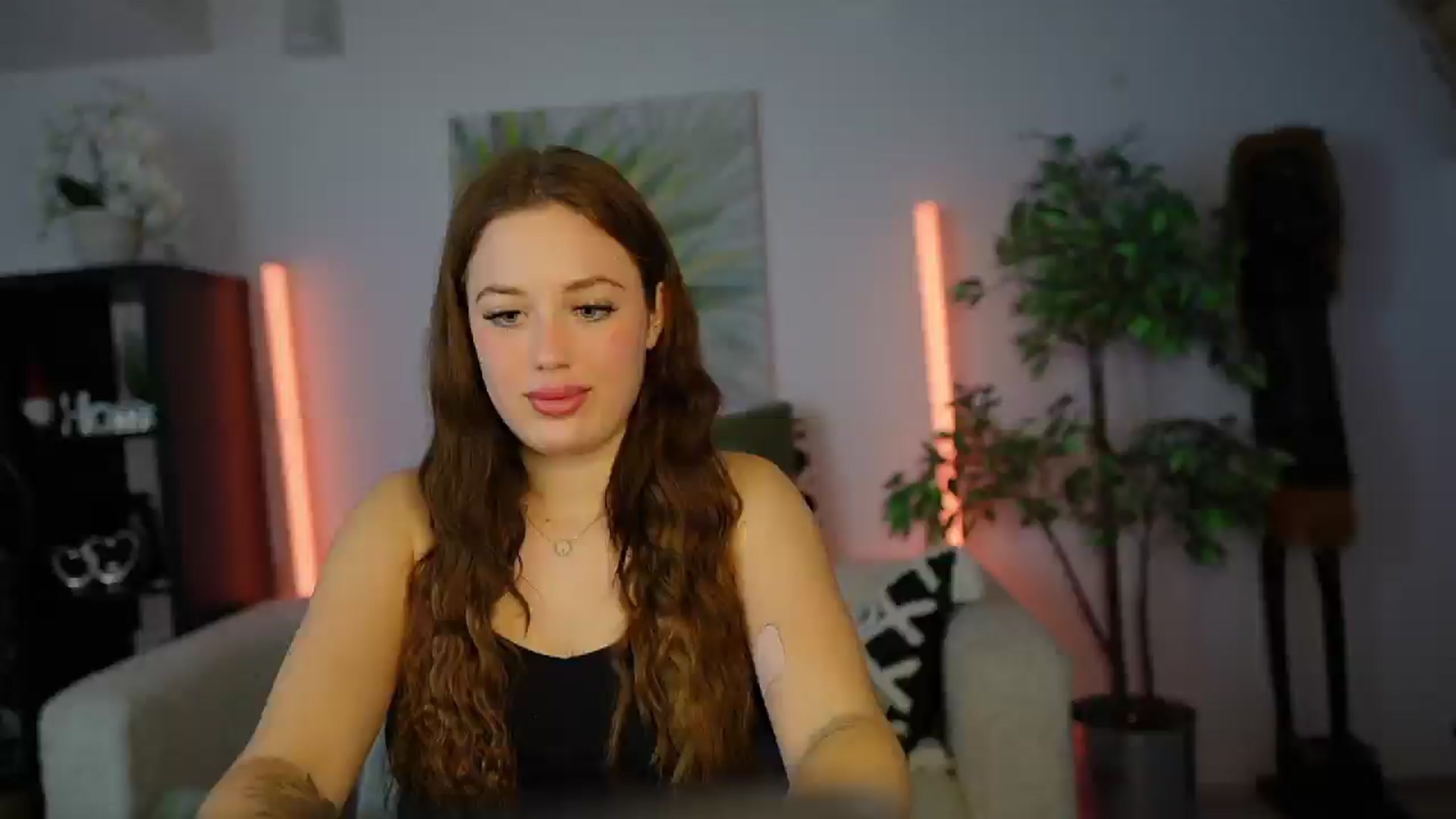 Gallery image thumbnail from Brianna_Nice's myfreecams stream on, 12/13/2024, 24:31 image 7 of 20