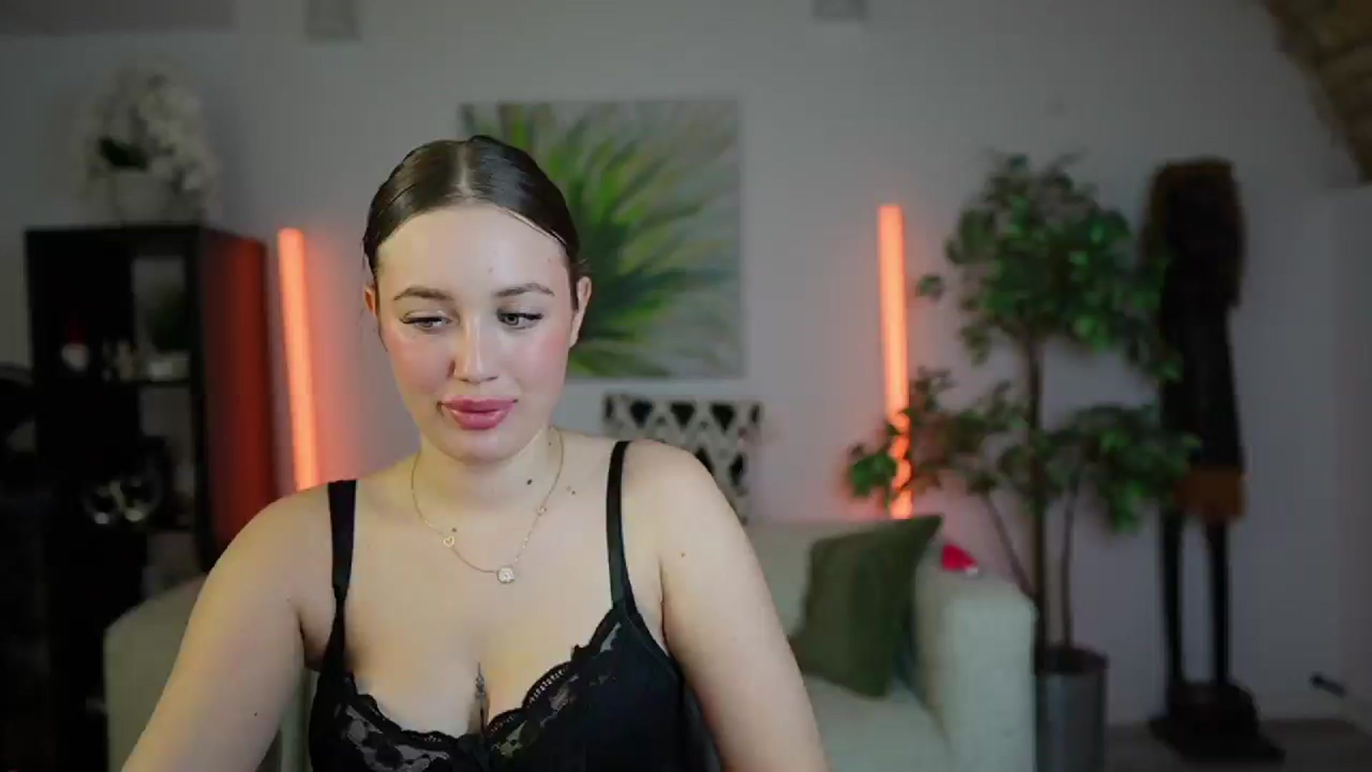 Gallery image thumbnail from Brianna_Nice's myfreecams stream on, 12/16/2024, 23:46 image 18 of 20