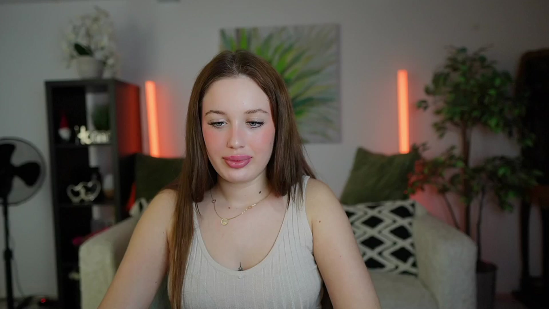 Gallery image thumbnail from Brianna_Nice's myfreecams stream on, 12/17/2024, 20:04 image 9 of 20