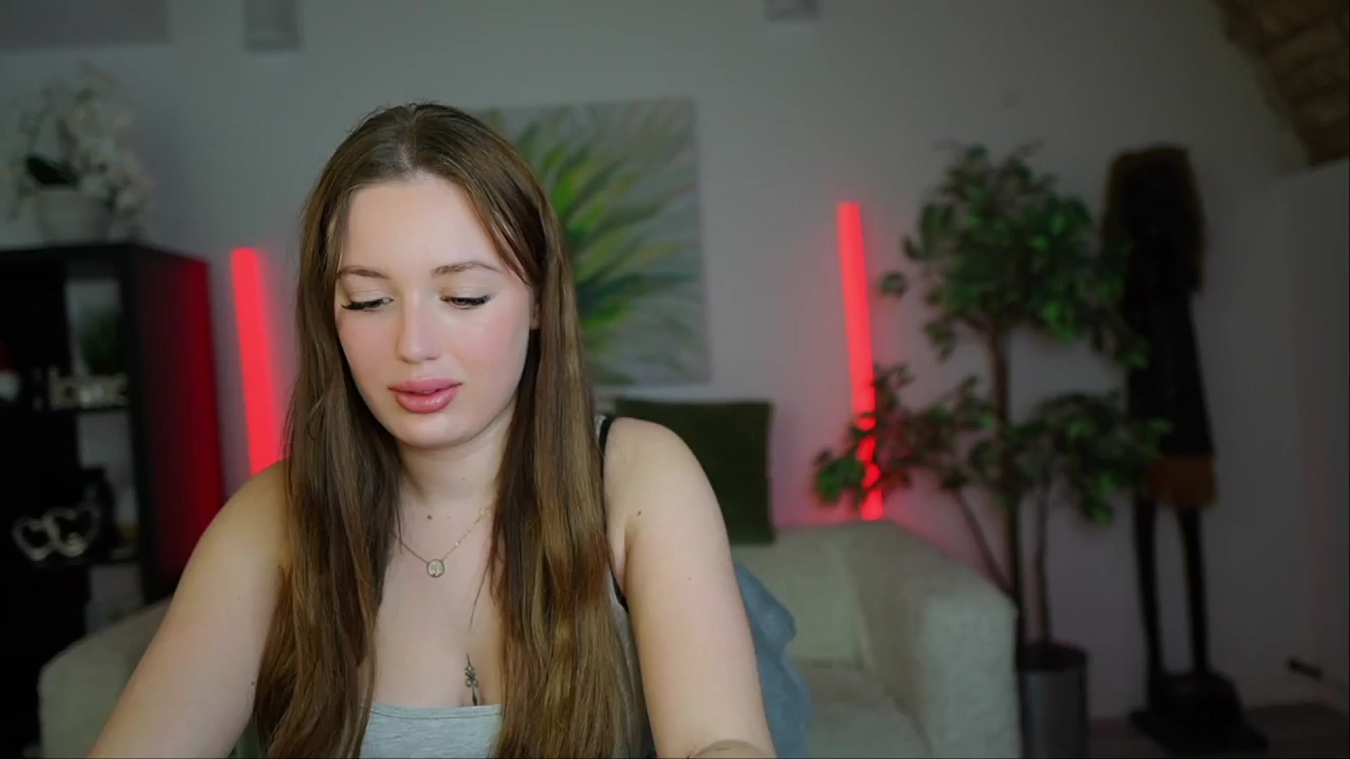 Gallery image thumbnail from Brianna_Nice's myfreecams stream on, 12/22/2024, 20:34 image 18 of 20
