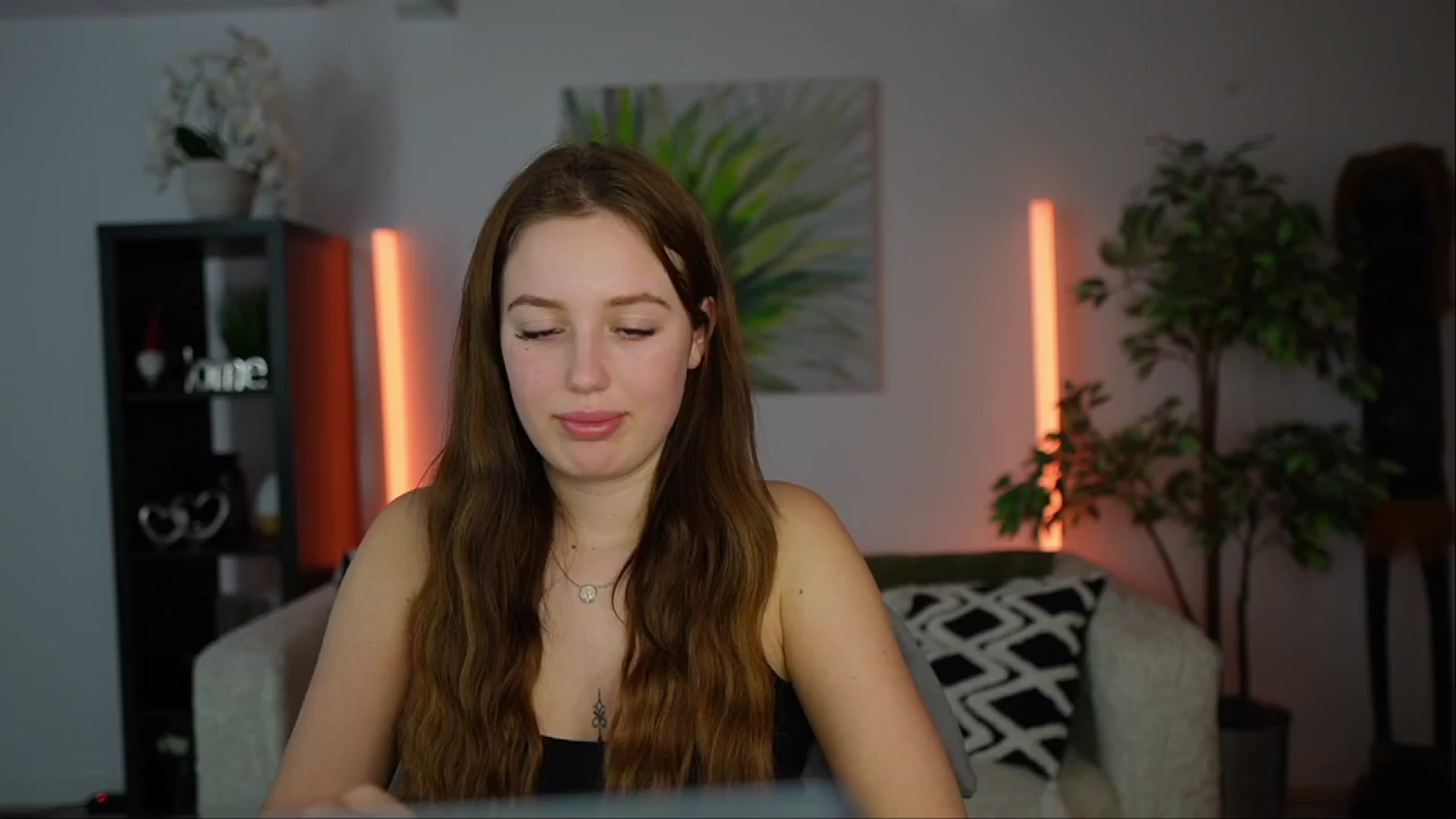 Gallery image thumbnail from Brianna_Nice's myfreecams stream on, 12/29/2024, 21:23 image 12 of 20