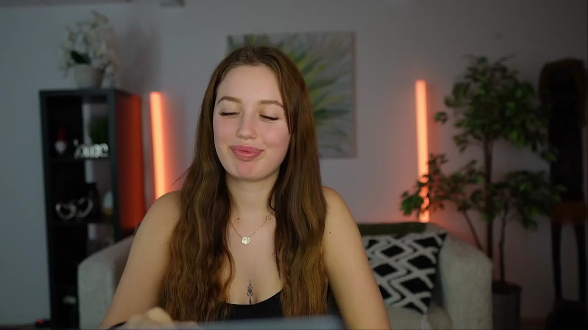 Gallery image thumbnail from Brianna_Nice's myfreecams stream on, 12/29/2024, 21:23 image 9 of 20