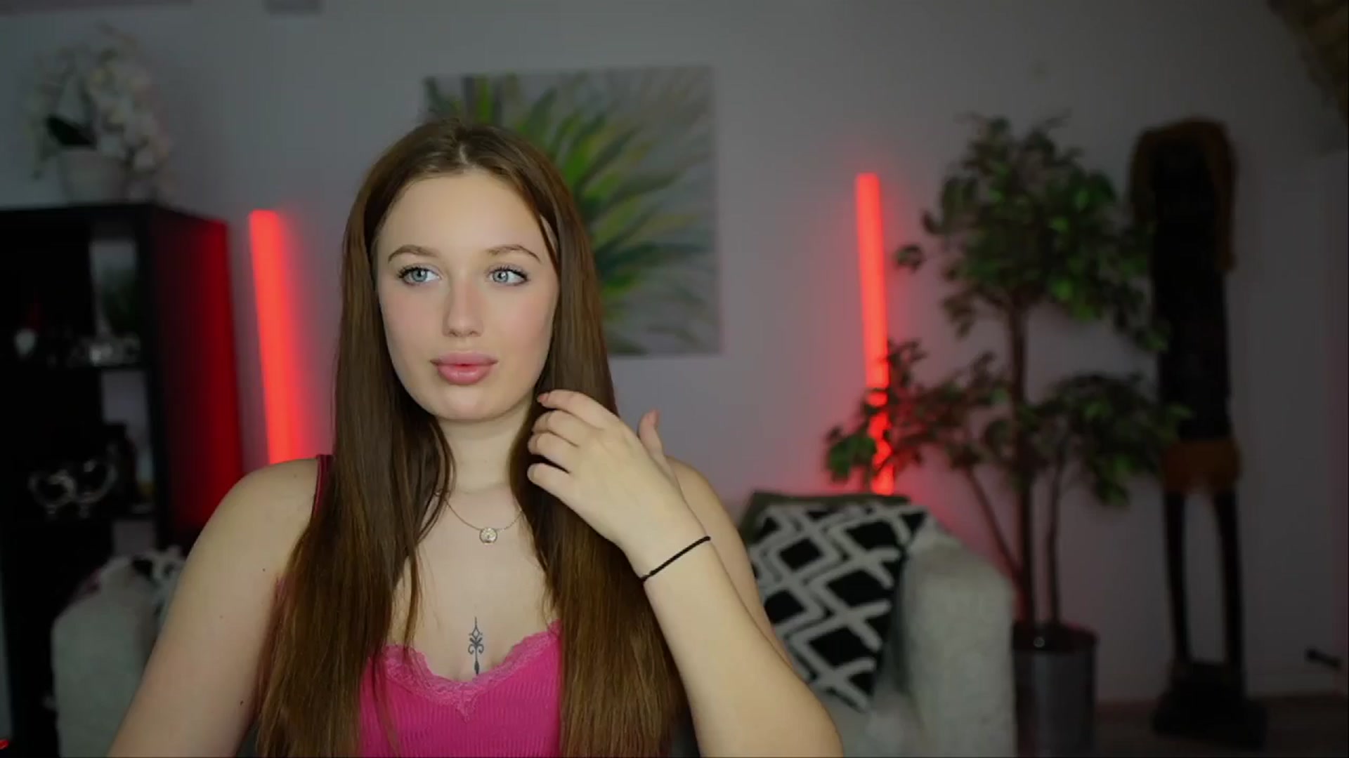 Gallery image thumbnail from Brianna_Nice's myfreecams stream on, 01/07/2025, 21:04 image 16 of 20