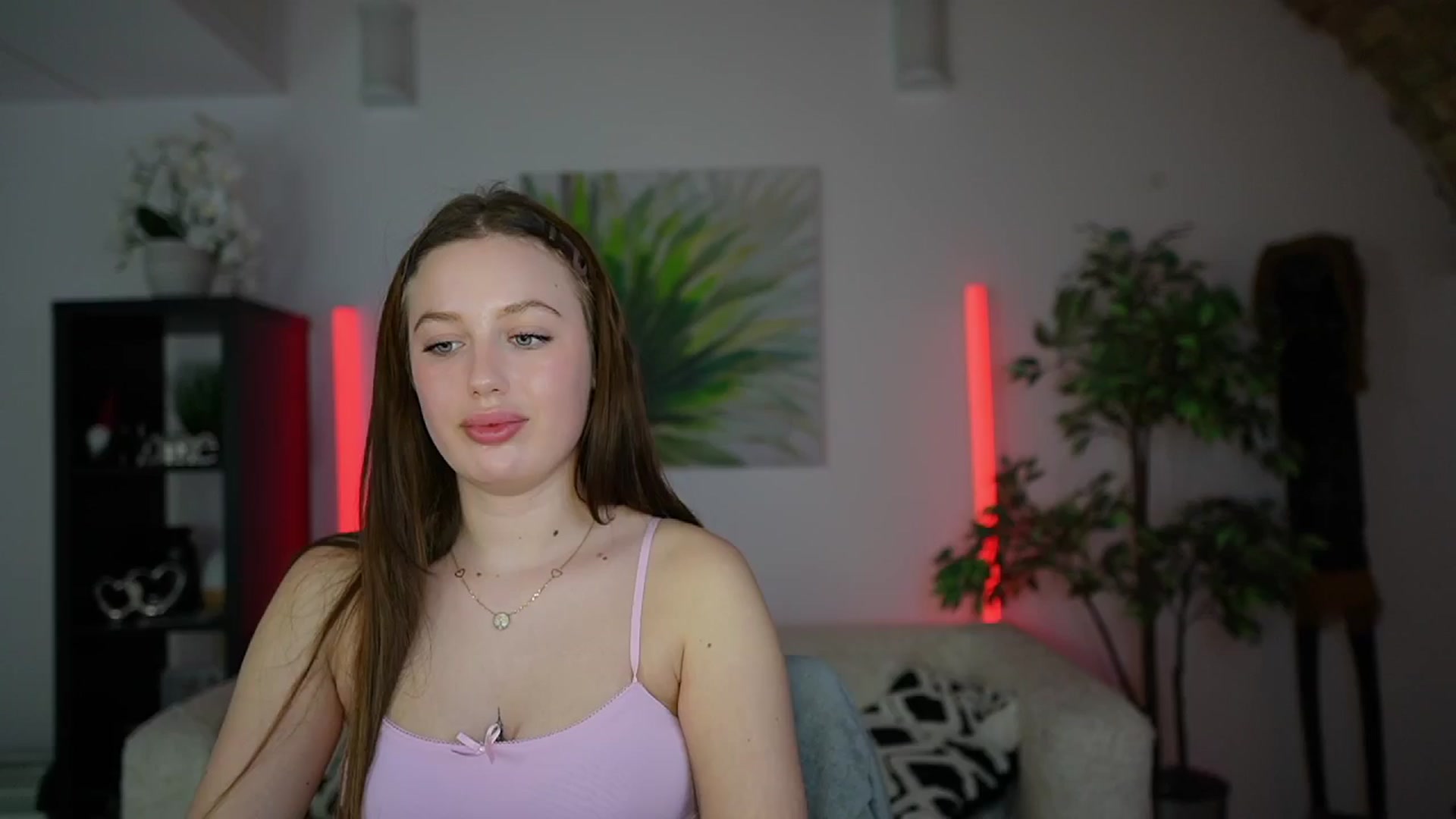 Gallery image thumbnail from Brianna_Nice's myfreecams stream on, 01/13/2025, 24:01 image 18 of 20