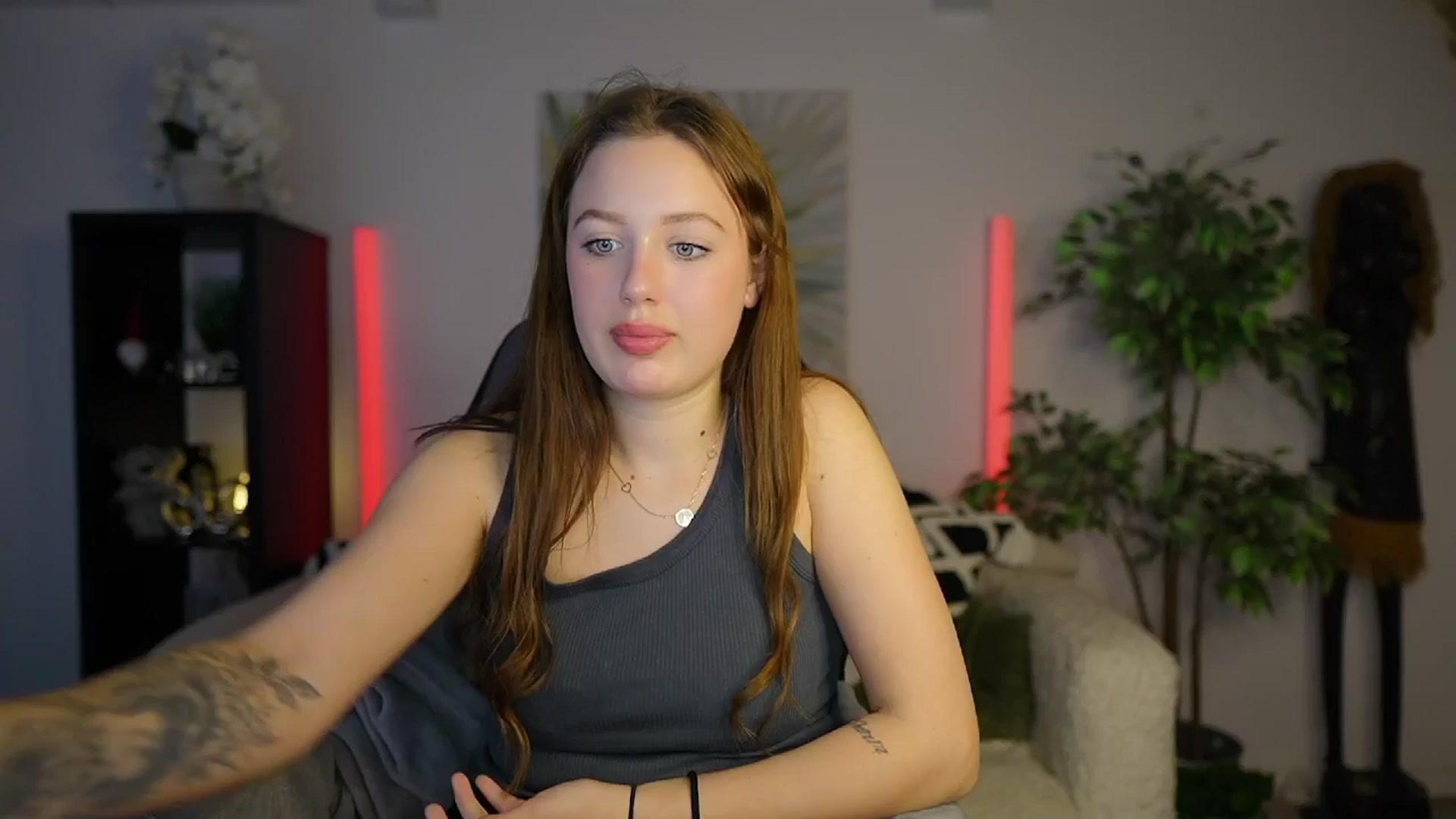 Gallery image thumbnail from Brianna_Nice's myfreecams stream on, 01/23/2025, 20:20 image 4 of 20