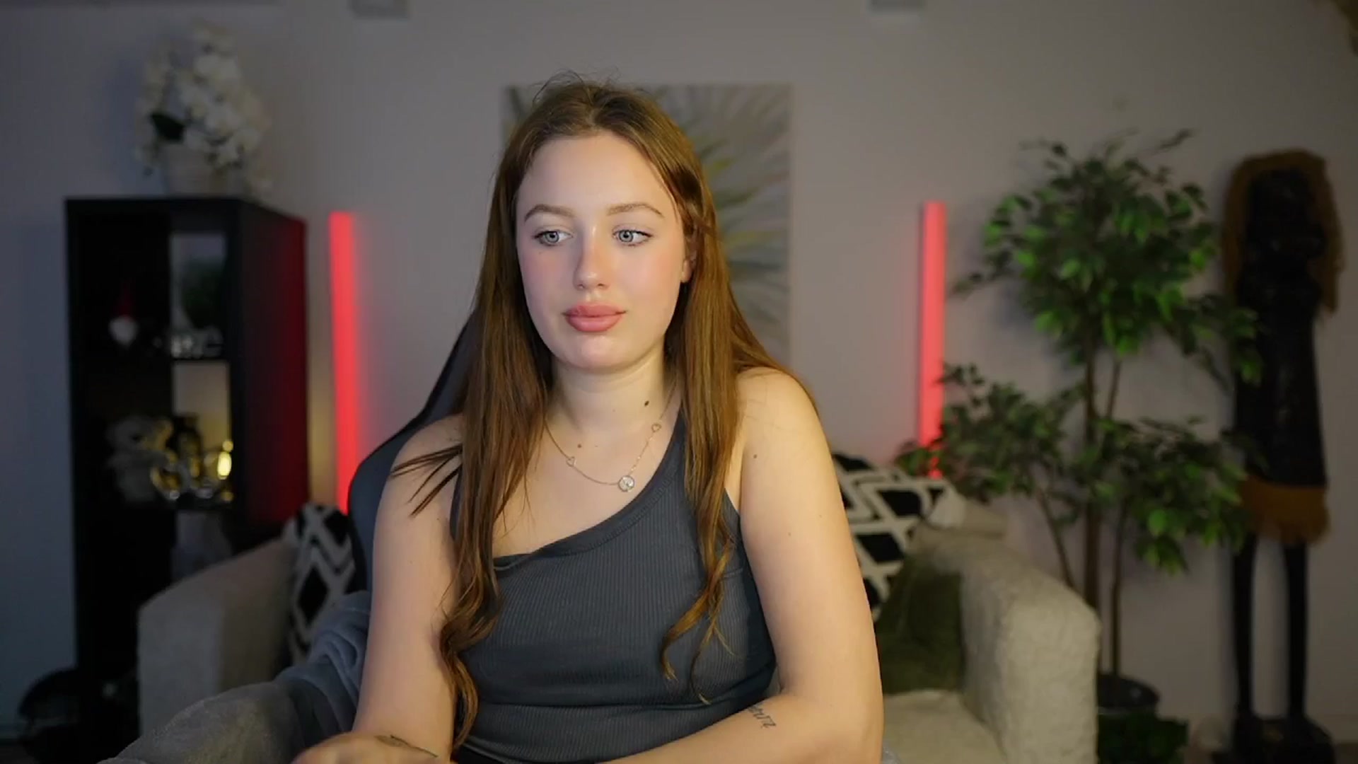 Gallery image thumbnail from Brianna_Nice's myfreecams stream on, 01/23/2025, 20:20 image 5 of 20