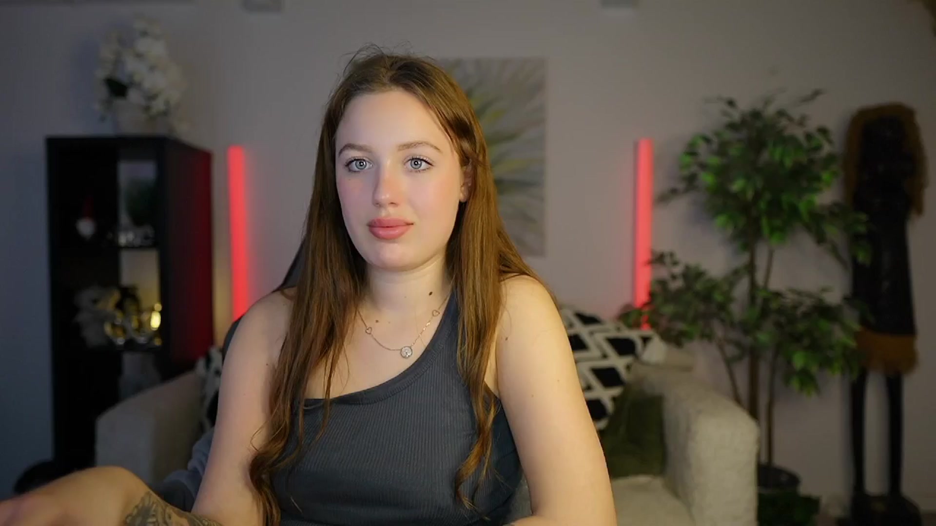 Gallery image thumbnail from Brianna_Nice's myfreecams stream on, 01/23/2025, 20:20 image 10 of 20