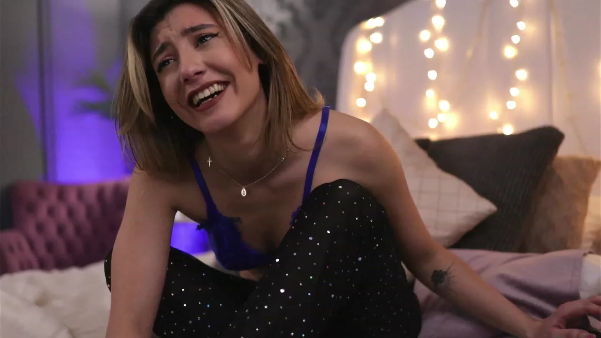 Gallery image thumbnail from Briannaa_wade's myfreecams stream on, 01/06/2023, 10:53 image 14 of 20