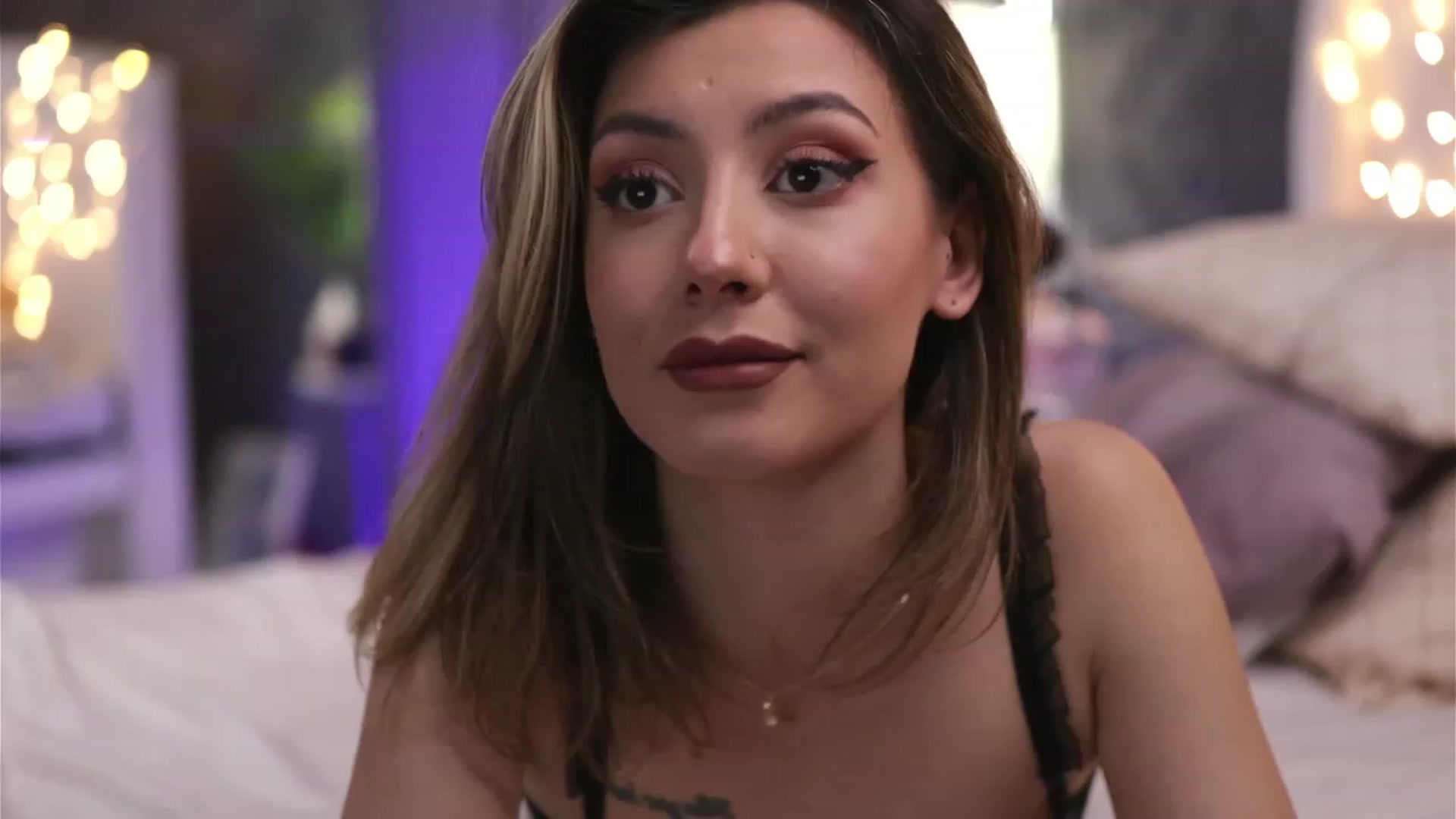 Gallery image thumbnail from Briannaa_wade's myfreecams stream on, 01/22/2023, 15:24 image 8 of 20