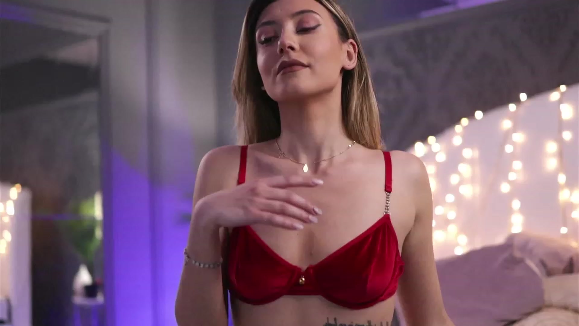 Gallery image thumbnail from Briannaa_wade's myfreecams stream on, 02/03/2023, 16:53 image 7 of 20