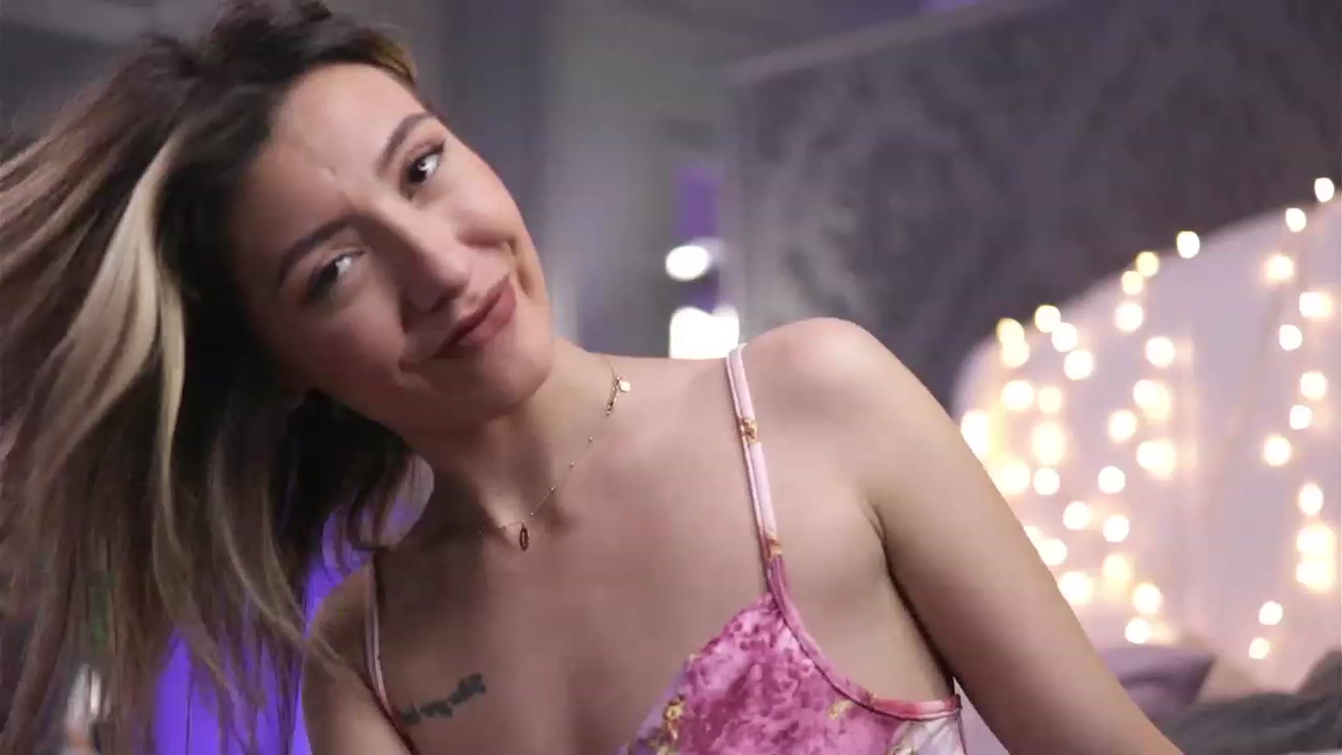 Gallery image thumbnail from Briannaa_wade's myfreecams stream on, 02/04/2023, 13:15 image 7 of 20