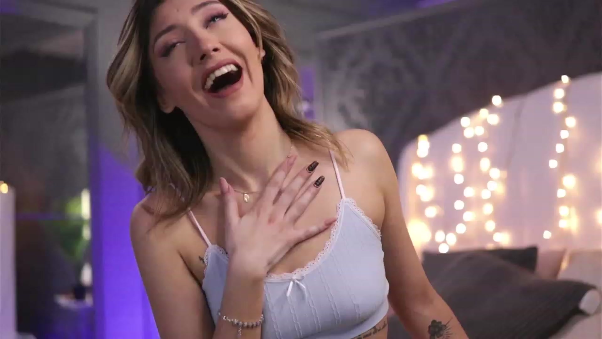 Gallery image thumbnail from Briannaa_wade's myfreecams stream on, 02/17/2023, 11:36 image 9 of 20