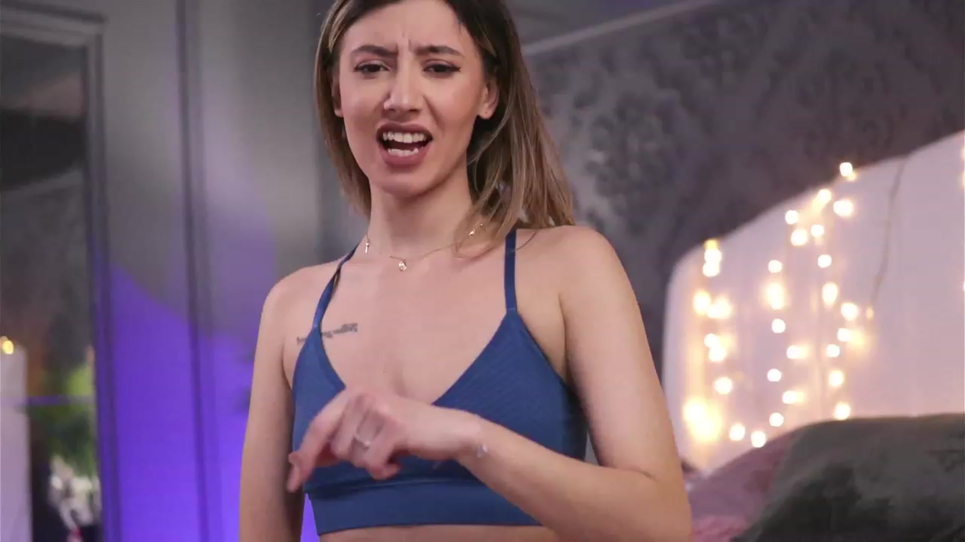 Gallery image thumbnail from Briannaa_wade's myfreecams stream on, 03/02/2023, 18:07 image 3 of 20