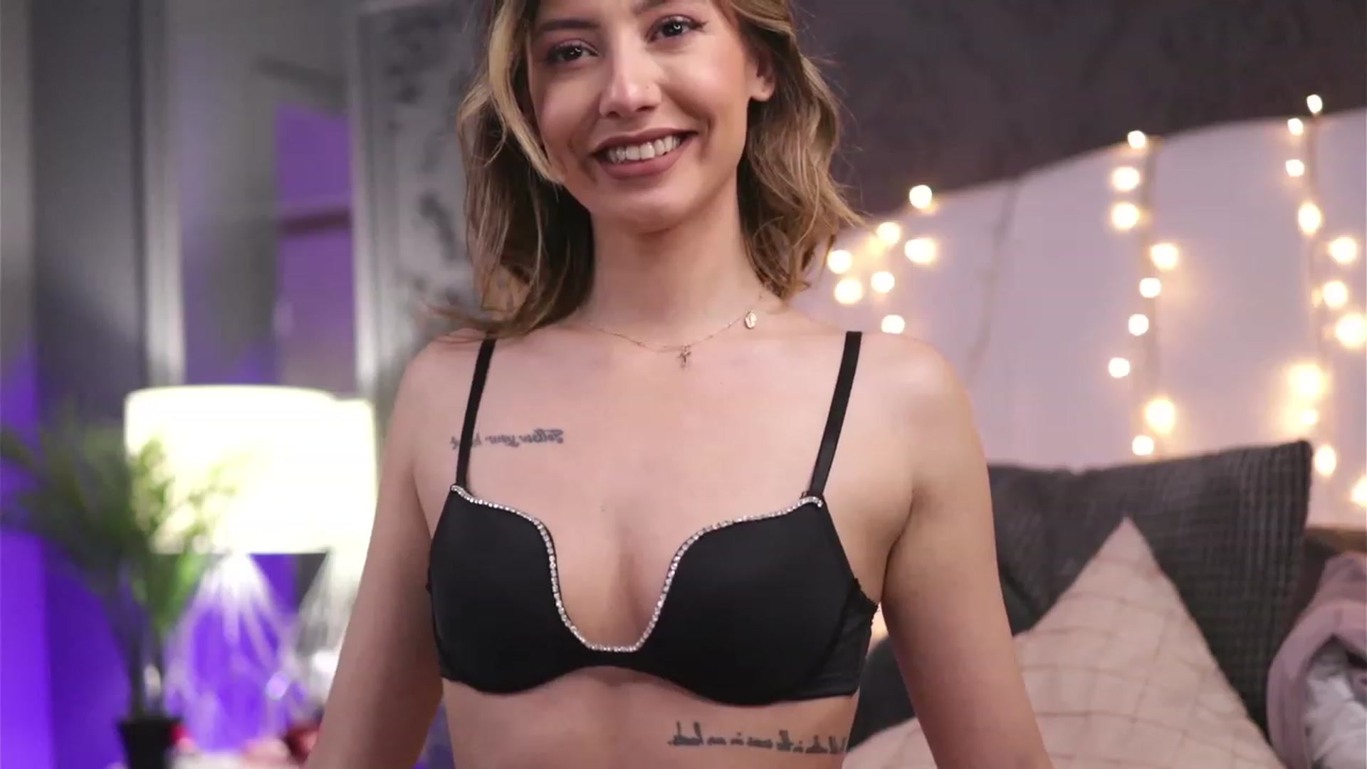 Gallery image thumbnail from Briannaa_wade's myfreecams stream on, 03/03/2023, 17:24 image 18 of 20