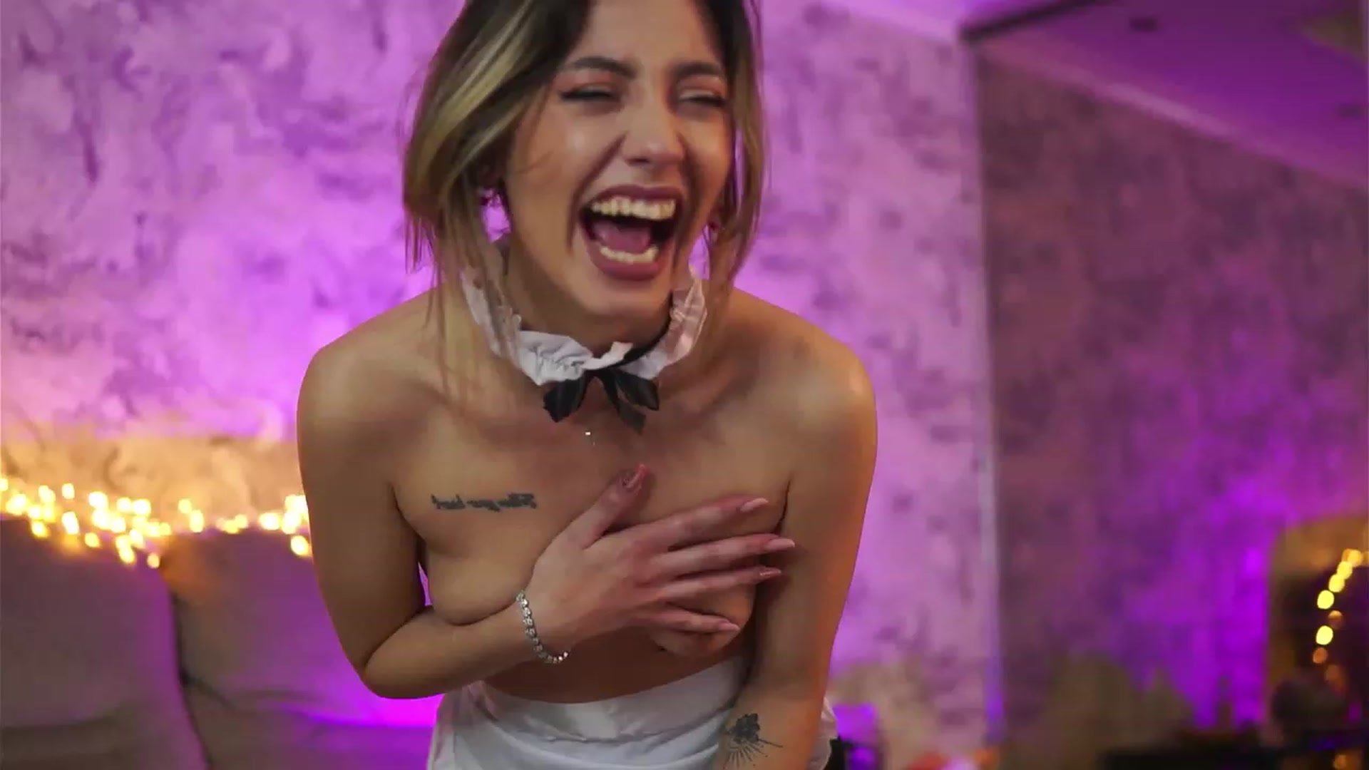 Gallery image thumbnail from Briannaa_wade's myfreecams stream on, 04/29/2023, 13:09 image 18 of 20