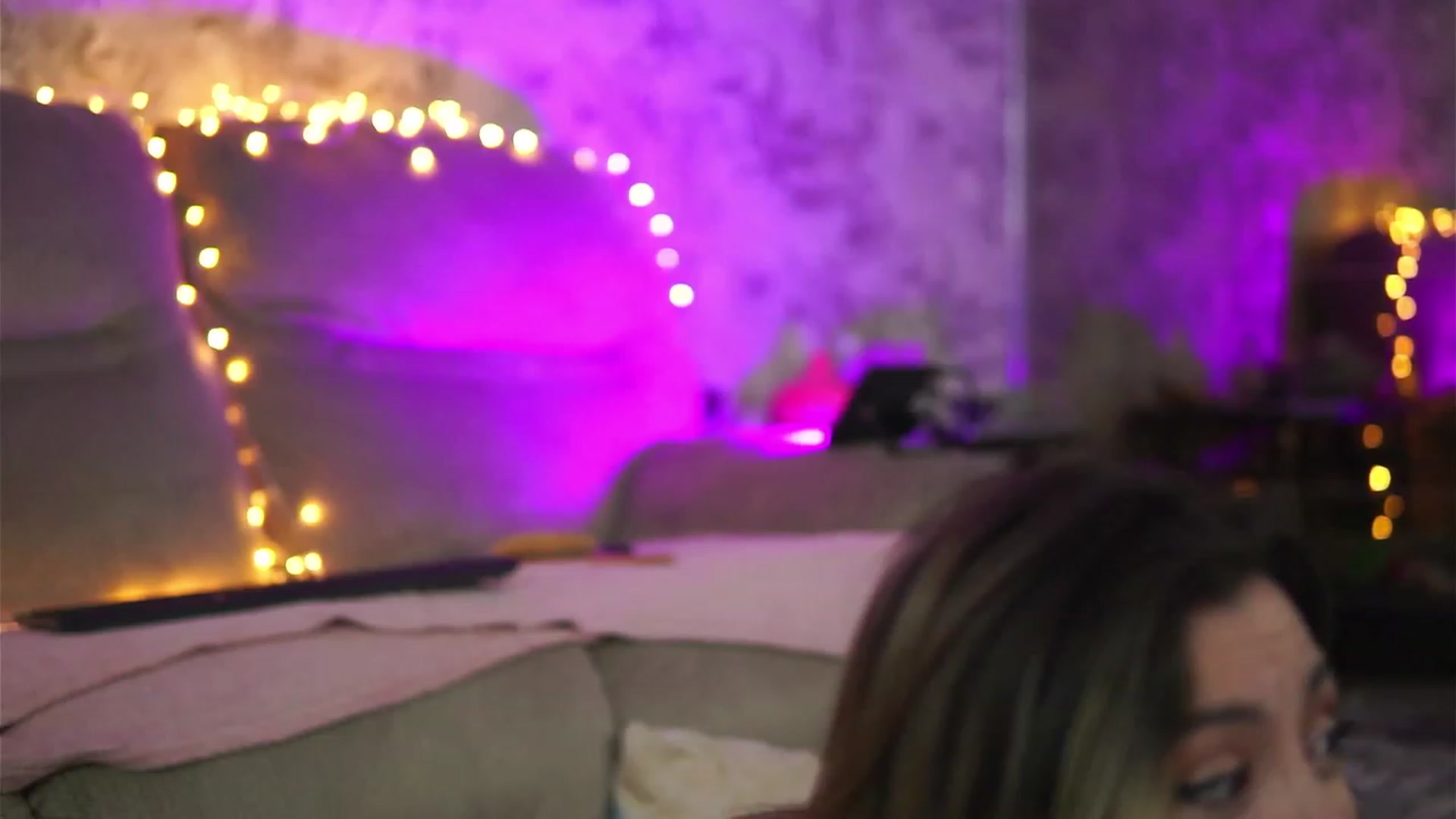 Gallery image thumbnail from Briannaa_wade's myfreecams stream on, 04/30/2023, 16:27 image 10 of 20