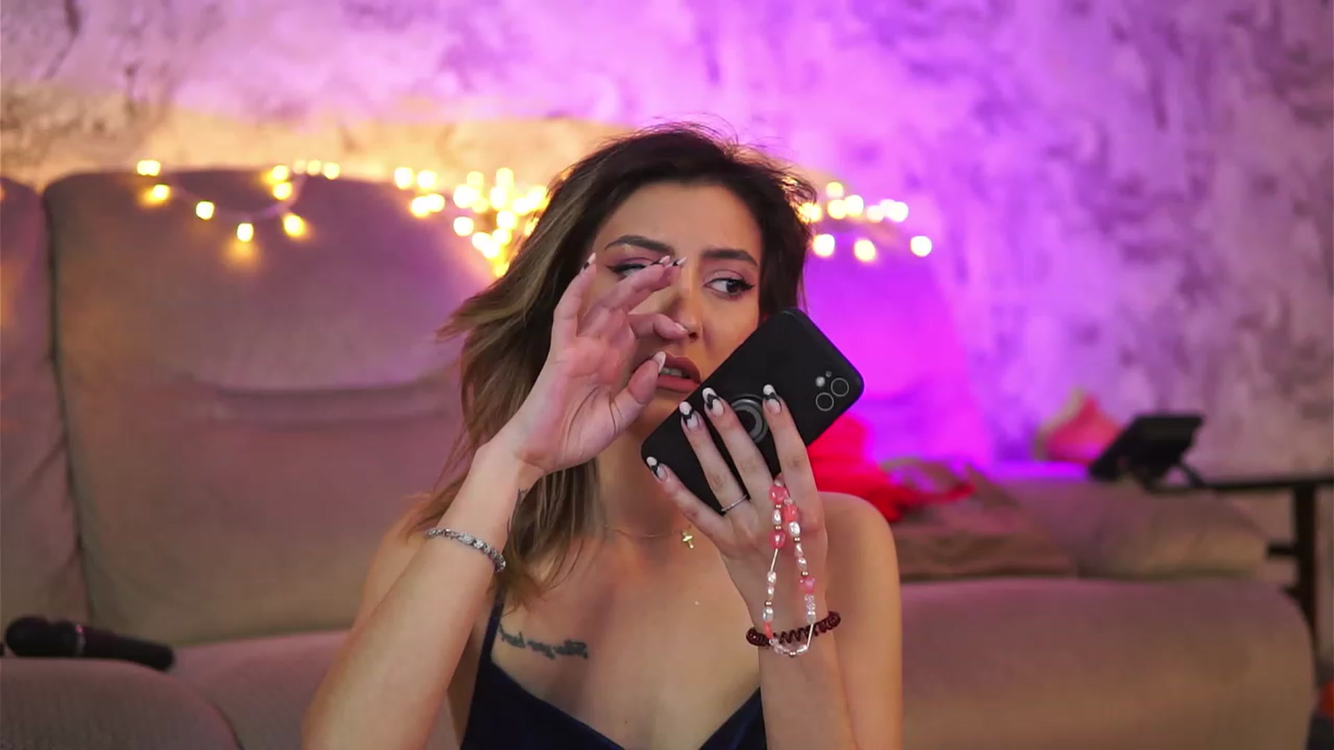 Gallery image thumbnail from Briannaa_wade's myfreecams stream on, 05/26/2023, 10:07 image 12 of 20