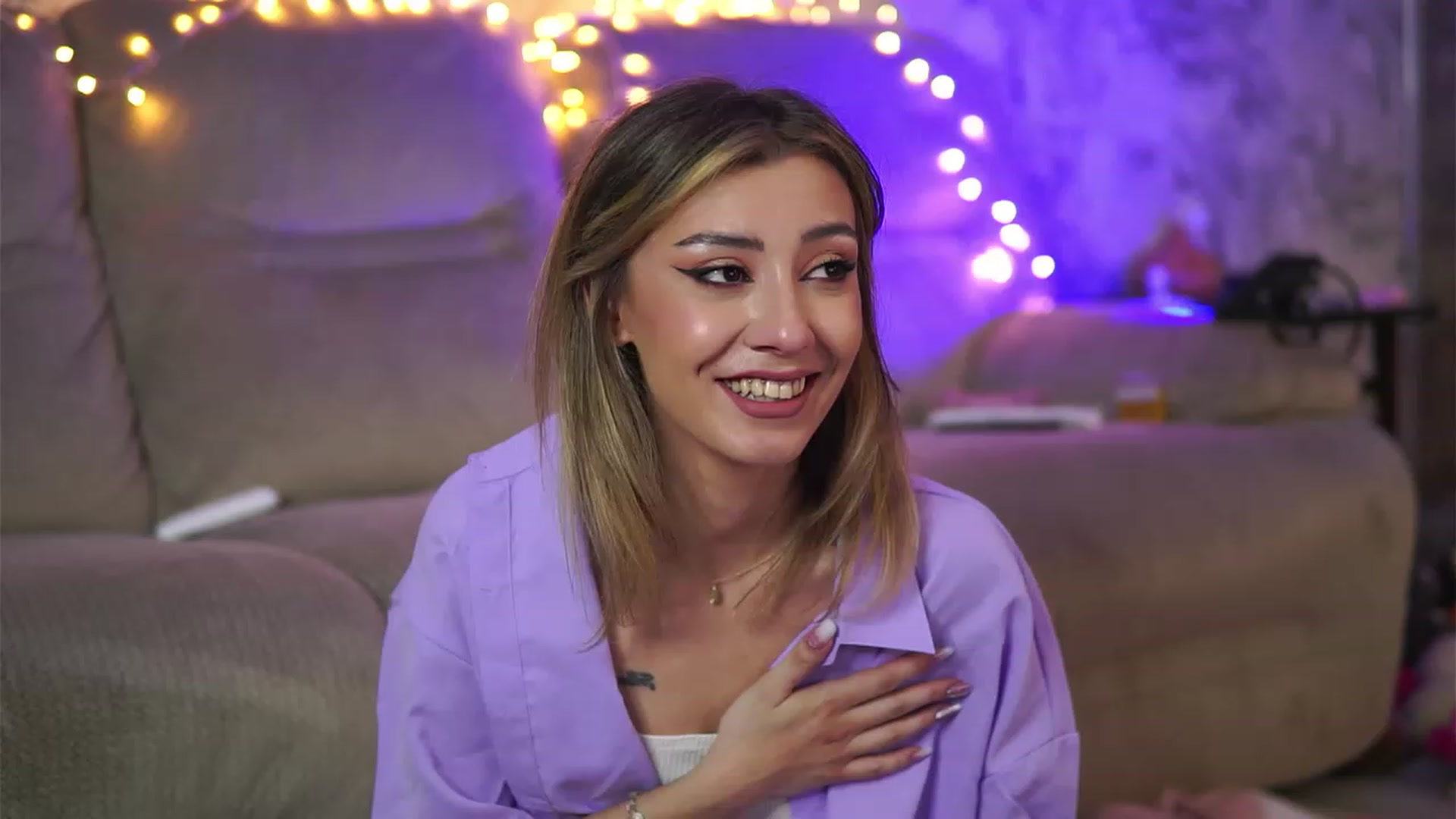 Gallery image thumbnail from Briannaa_wade's myfreecams stream on, 06/22/2023, 18:16 image 20 of 20