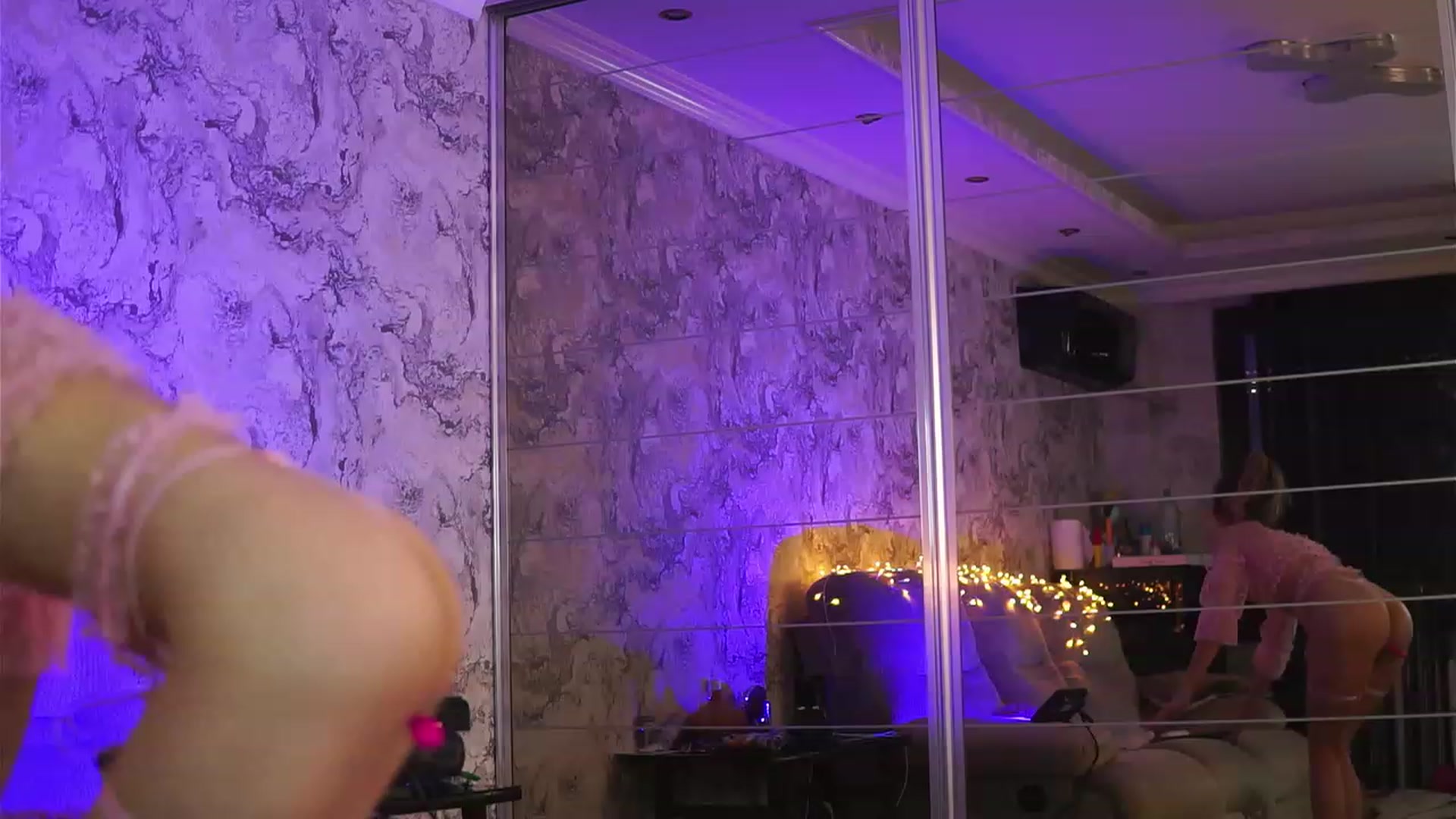 Gallery image thumbnail from Briannaa_wade's myfreecams stream on, 06/27/2023, 16:37 image 5 of 20