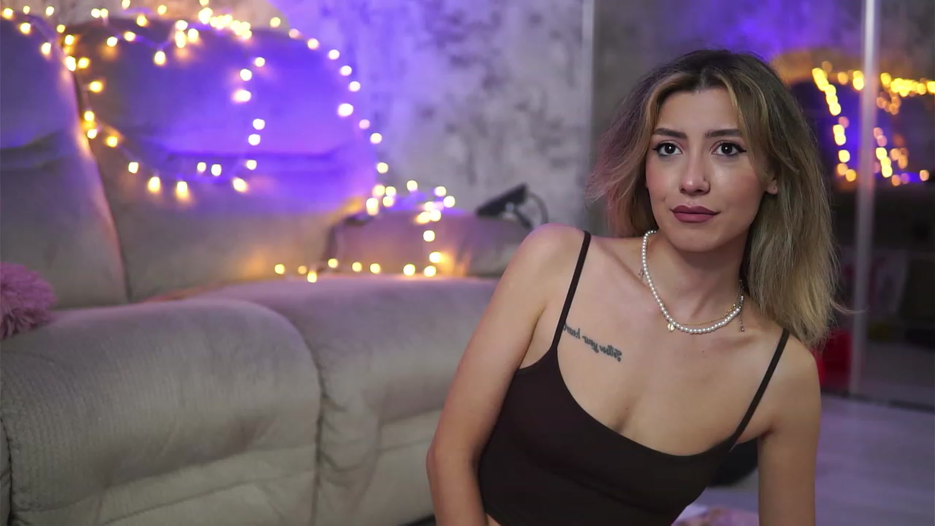 Gallery image thumbnail from Briannaa_wade's myfreecams stream on, 07/14/2023, 08:32 image 5 of 20