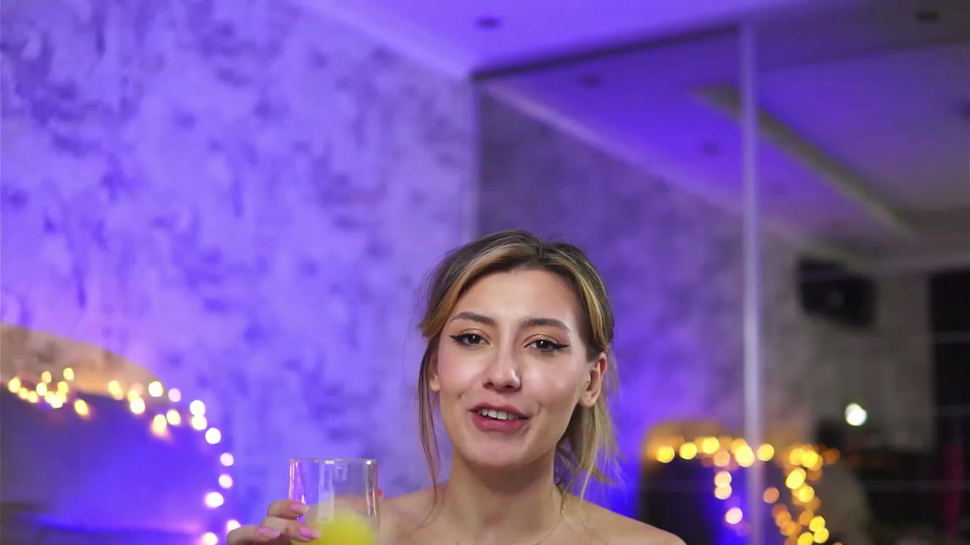 Gallery image thumbnail from Briannaa_wade's myfreecams stream on, 07/21/2023, 19:17 image 20 of 20