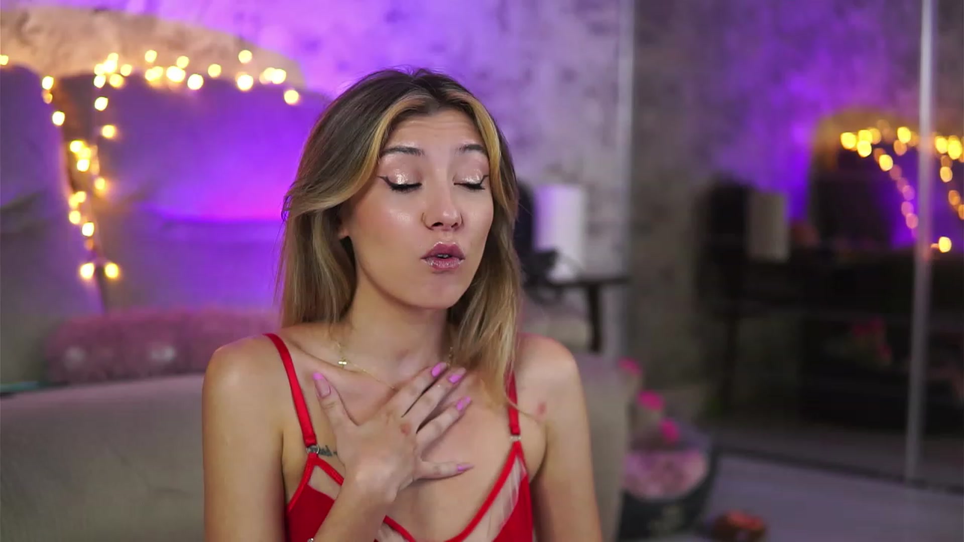 Gallery image thumbnail from Briannaa_wade's myfreecams stream on, 07/25/2023, 13:41 image 1 of 20