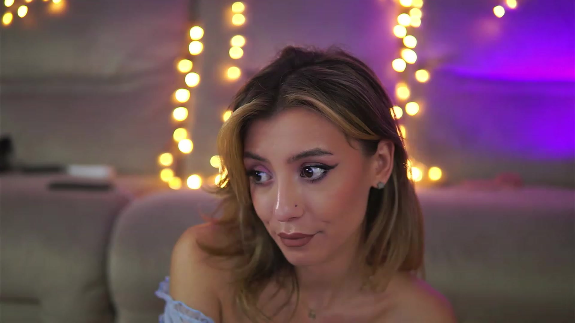 Gallery image thumbnail from Briannaa_wade's myfreecams stream on, 08/01/2023, 14:07 image 2 of 20