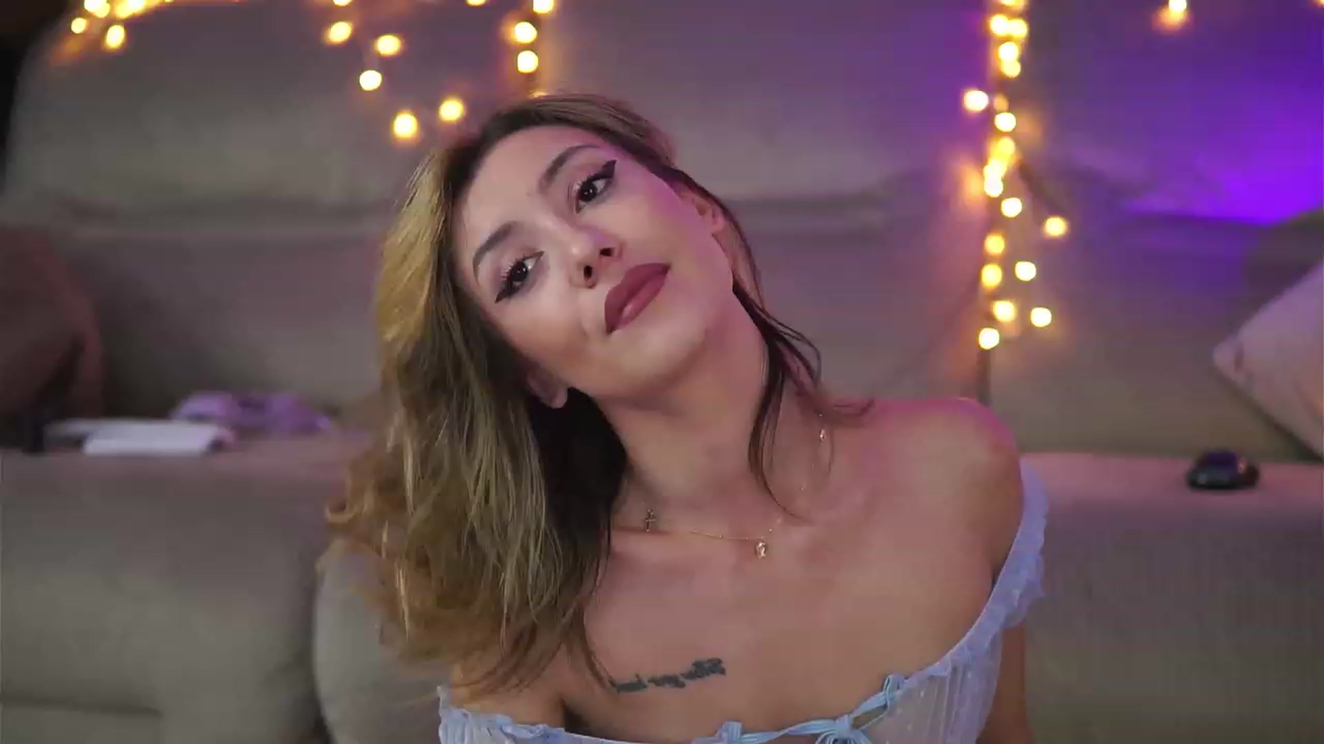 Gallery image thumbnail from Briannaa_wade's myfreecams stream on, 08/10/2023, 18:04 image 1 of 20