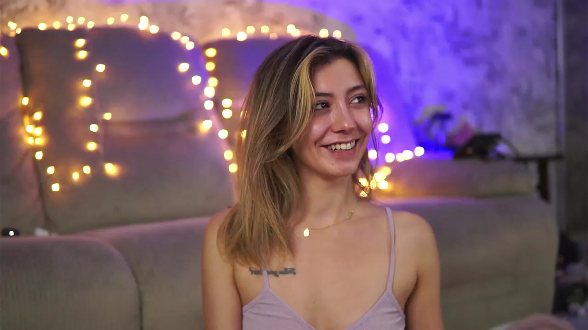 Gallery image thumbnail from Briannaa_wade's myfreecams stream on, 08/25/2023, 18:14 image 18 of 20
