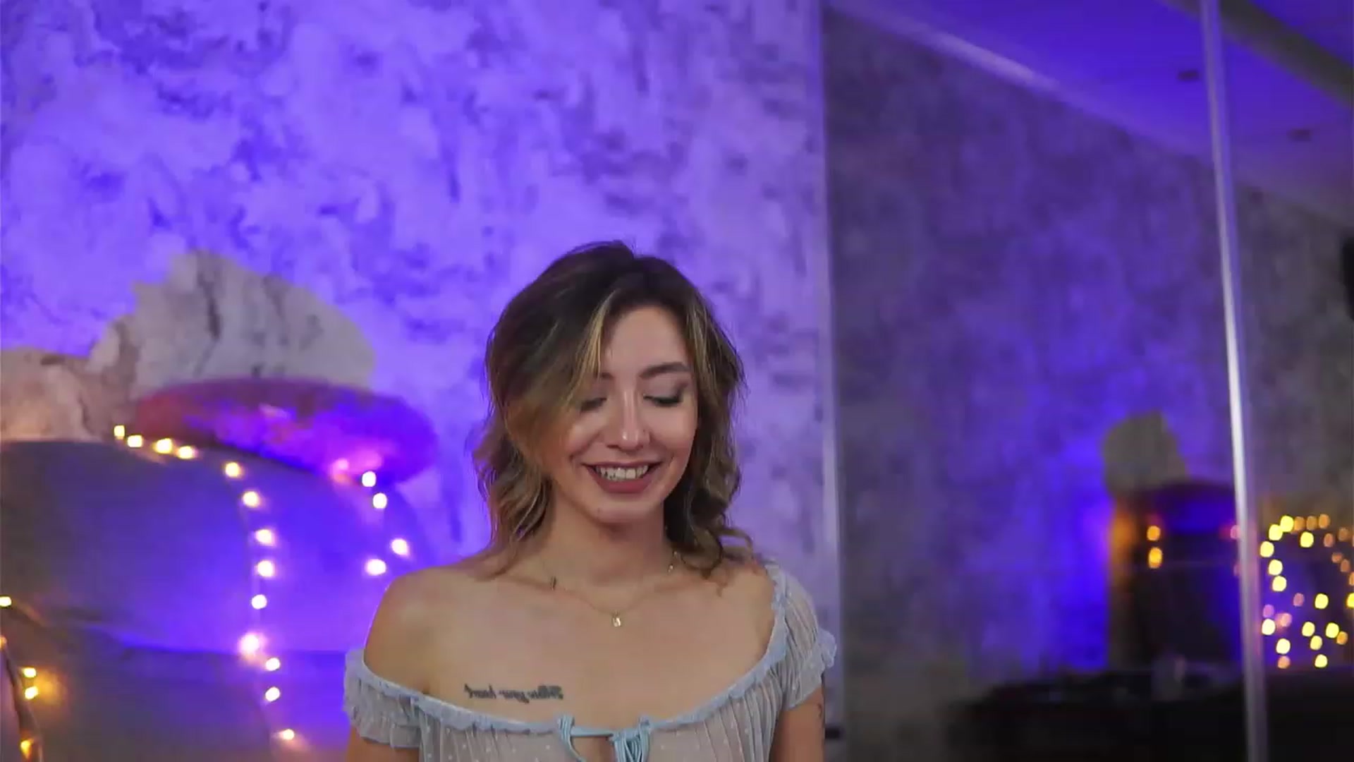 Gallery image thumbnail from Briannaa_wade's myfreecams stream on, 10/15/2023, 21:12 image 18 of 20