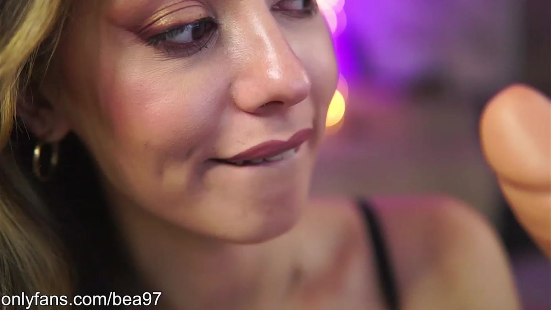 Gallery image thumbnail from Briannaa_wade's myfreecams stream on, 11/07/2023, 19:10 image 12 of 20