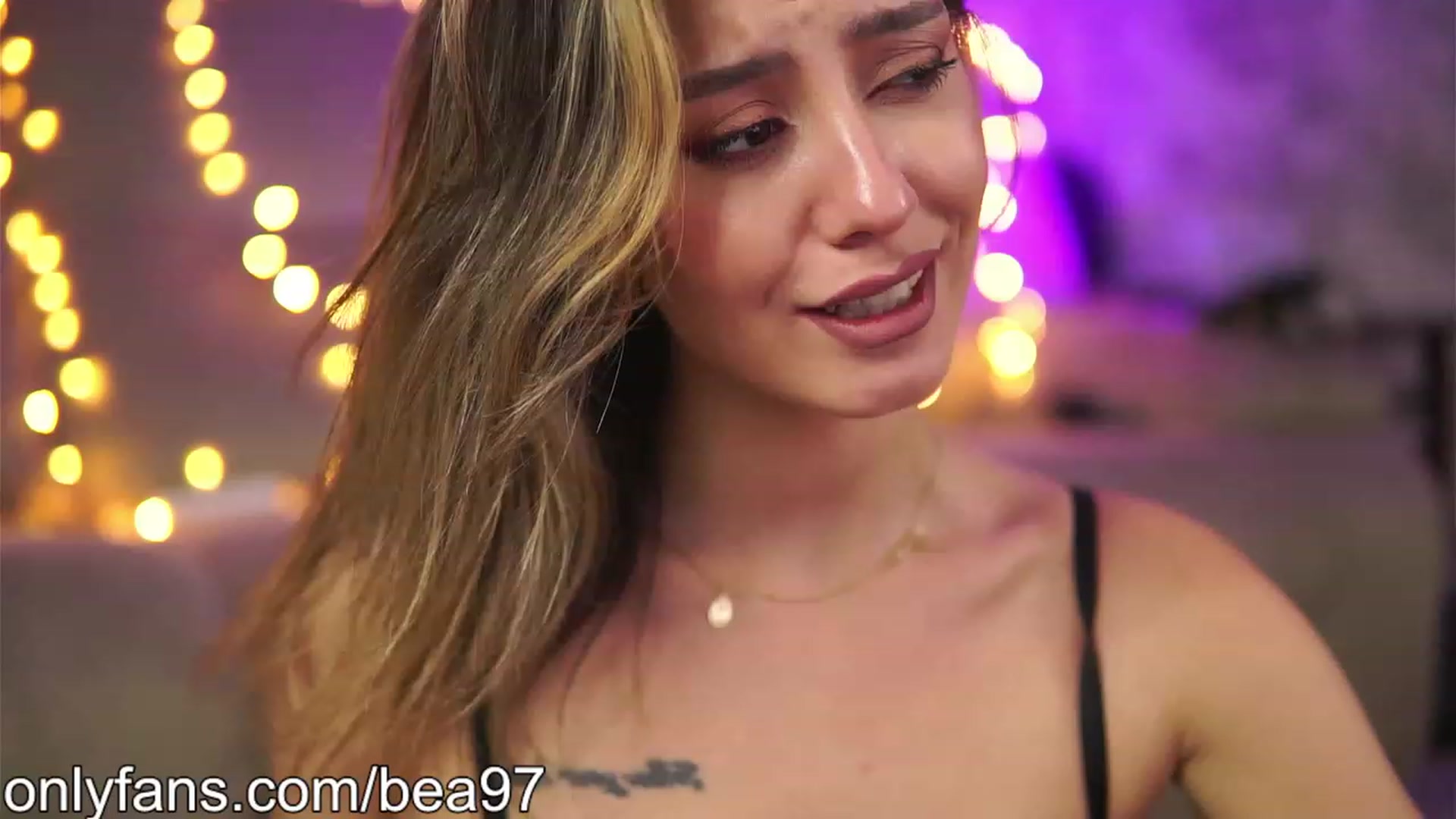 Gallery image thumbnail from Briannaa_wade's myfreecams stream on, 11/07/2023, 19:44 image 12 of 20