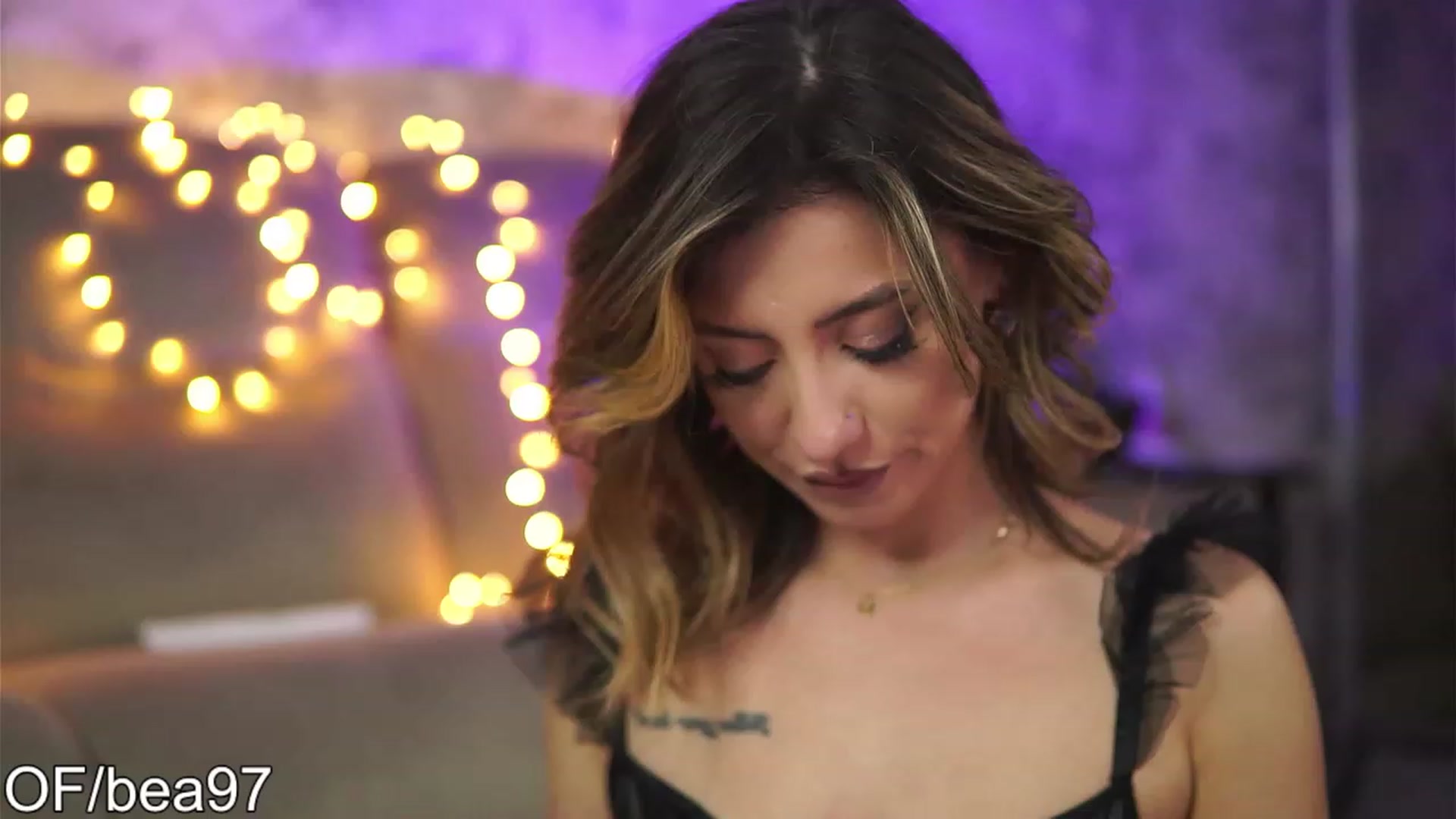 Gallery image thumbnail from Briannaa_wade's myfreecams stream on, 11/24/2023, 20:16 image 16 of 20